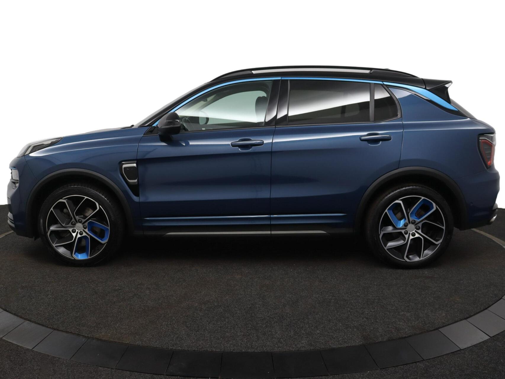 Foto van Lynk&co LYNK & Co 01