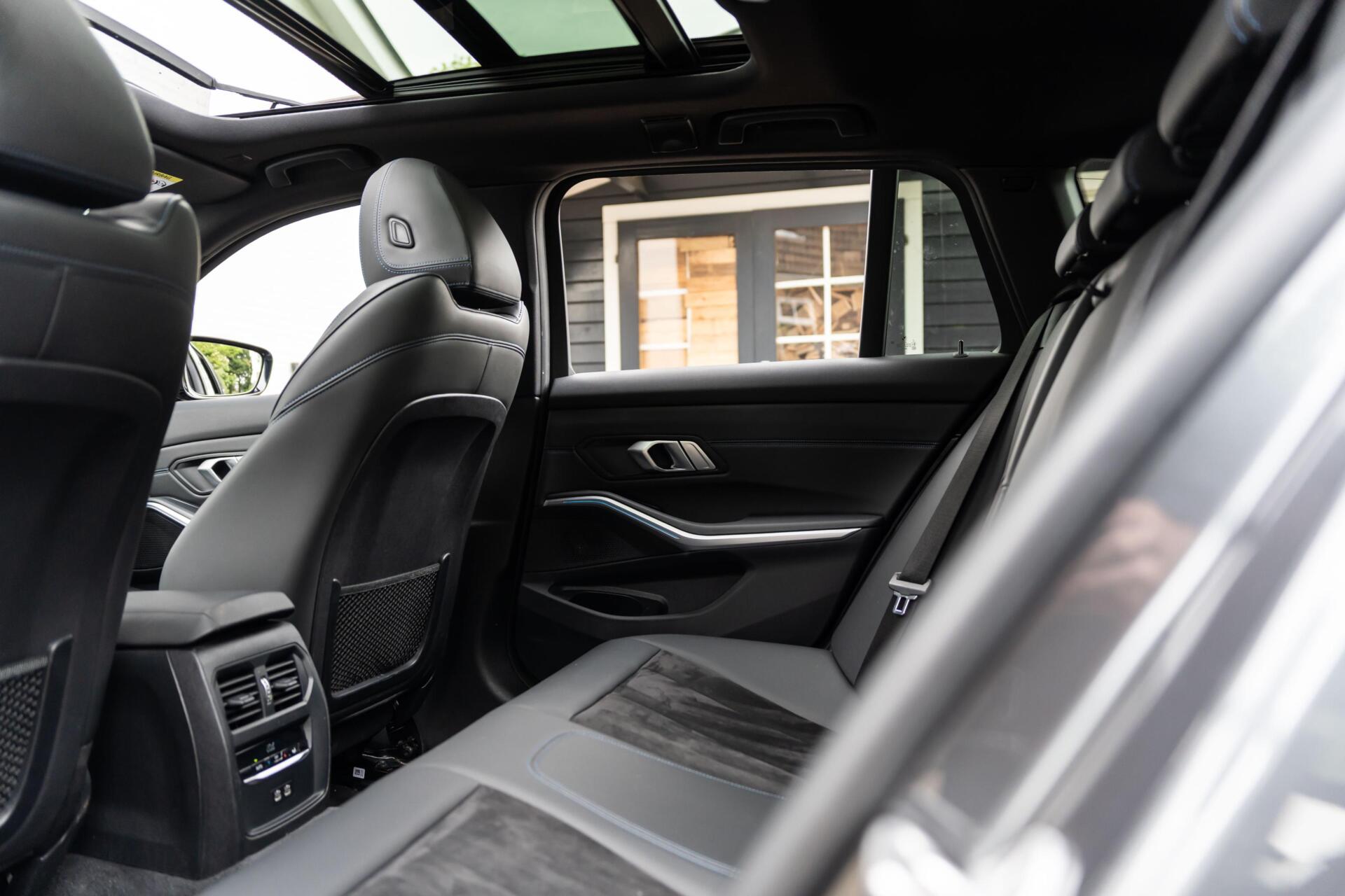 Foto van BMW 330e
