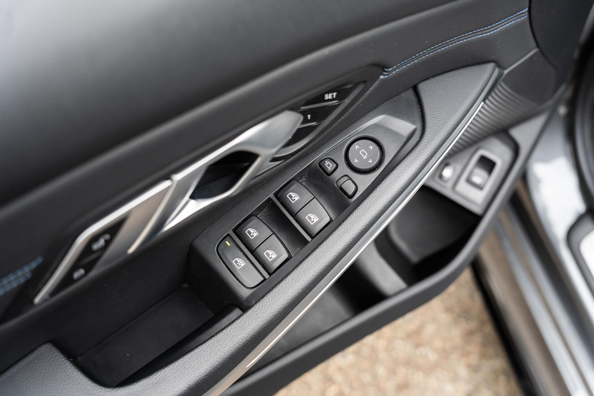 Foto van BMW 330e