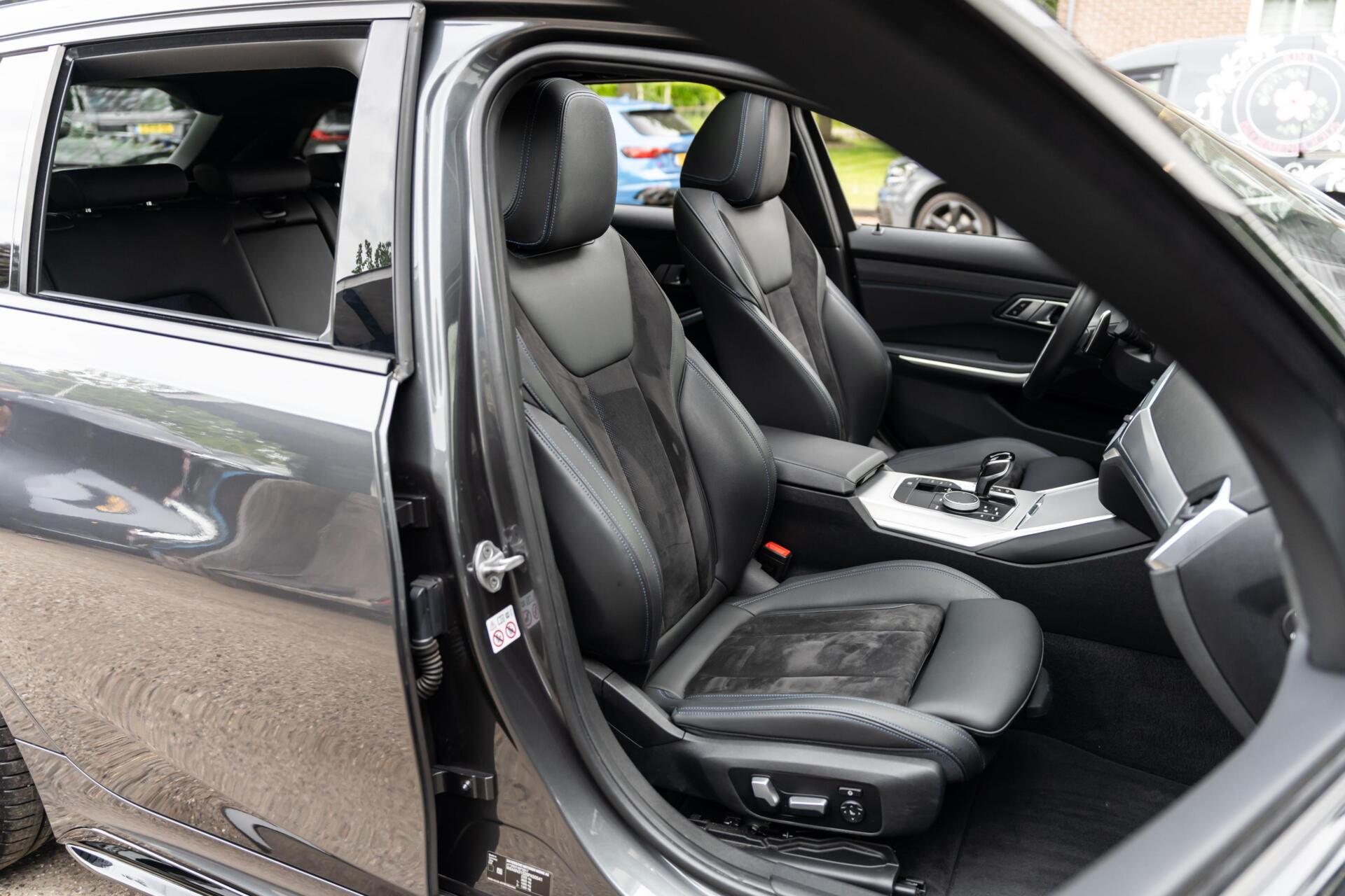 Foto van BMW 330e