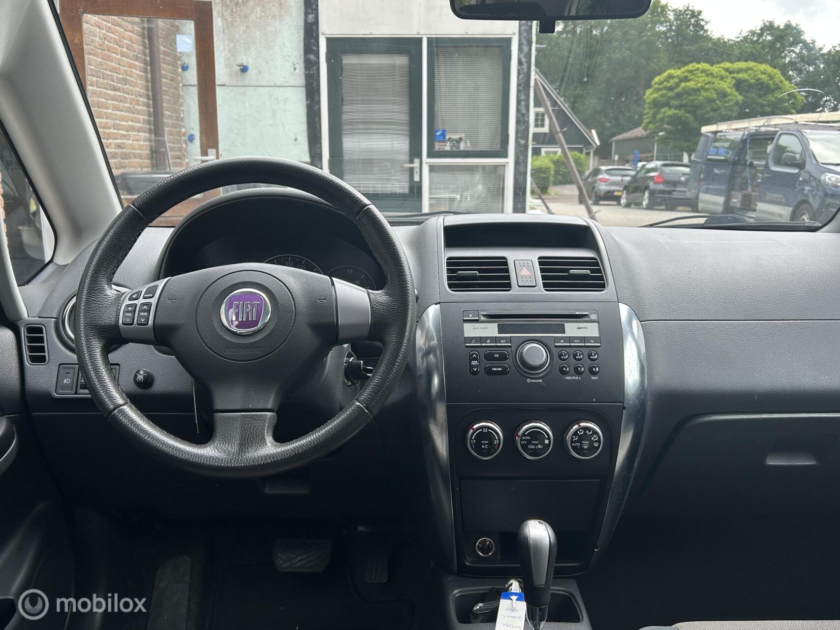 Foto van Fiat Fiat Sedici