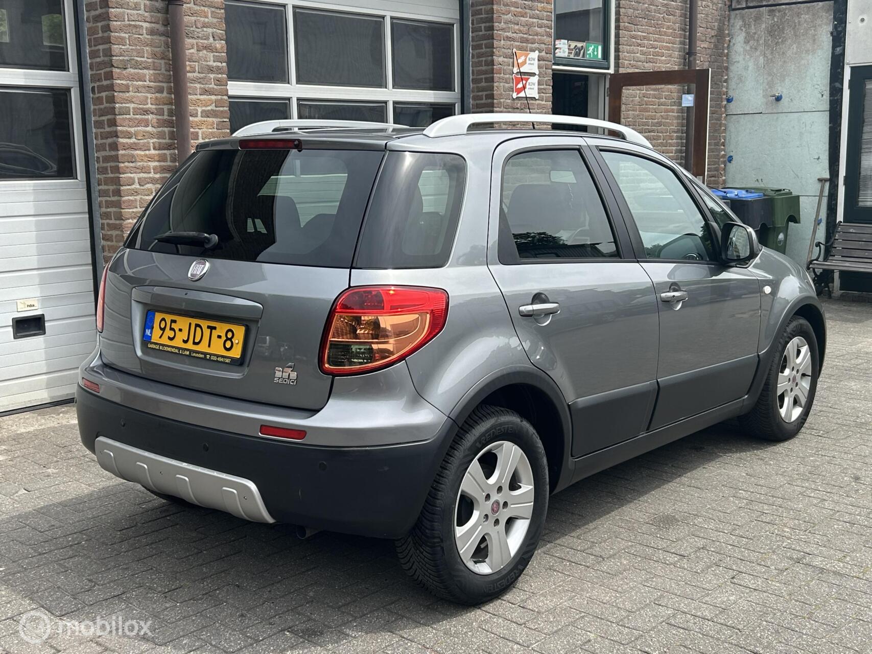 Foto van Fiat Fiat Sedici
