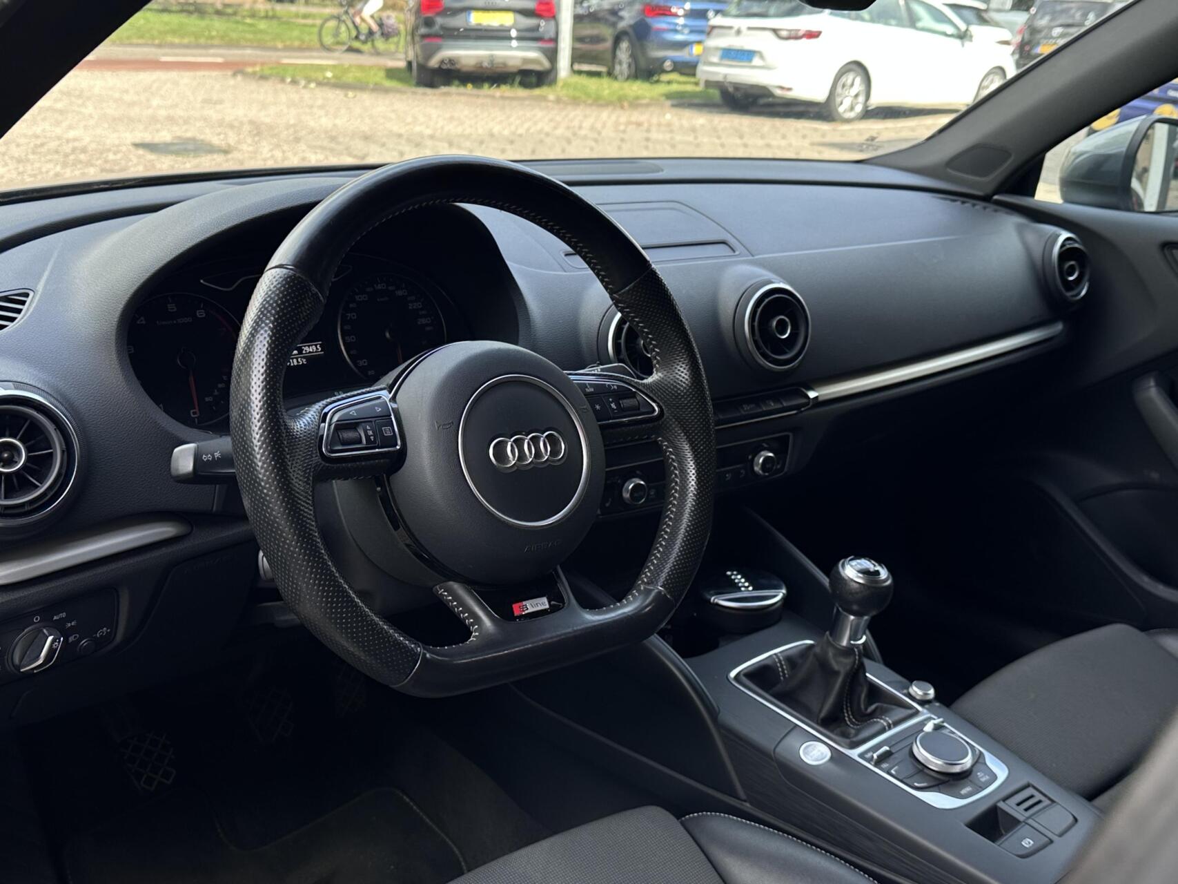 Foto van Audi A3 Limousine