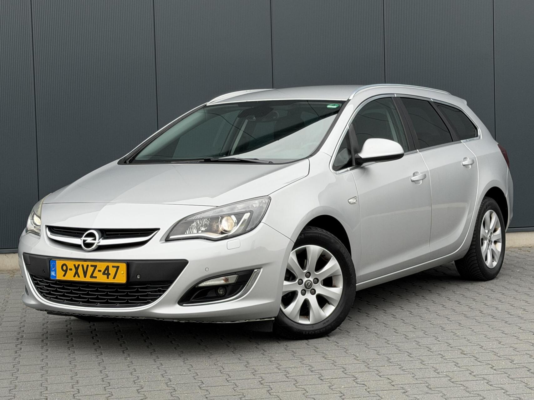 Foto van OPEL ASTRA SPORTS TOURER