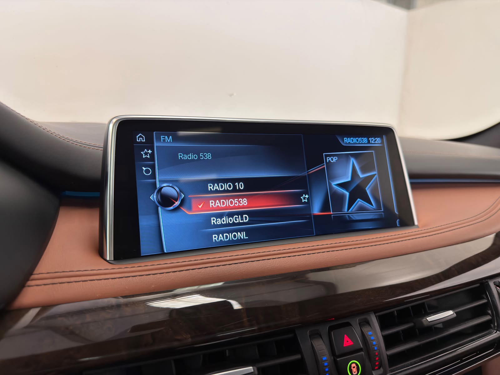 Foto van BMW X5 Xdrive30d