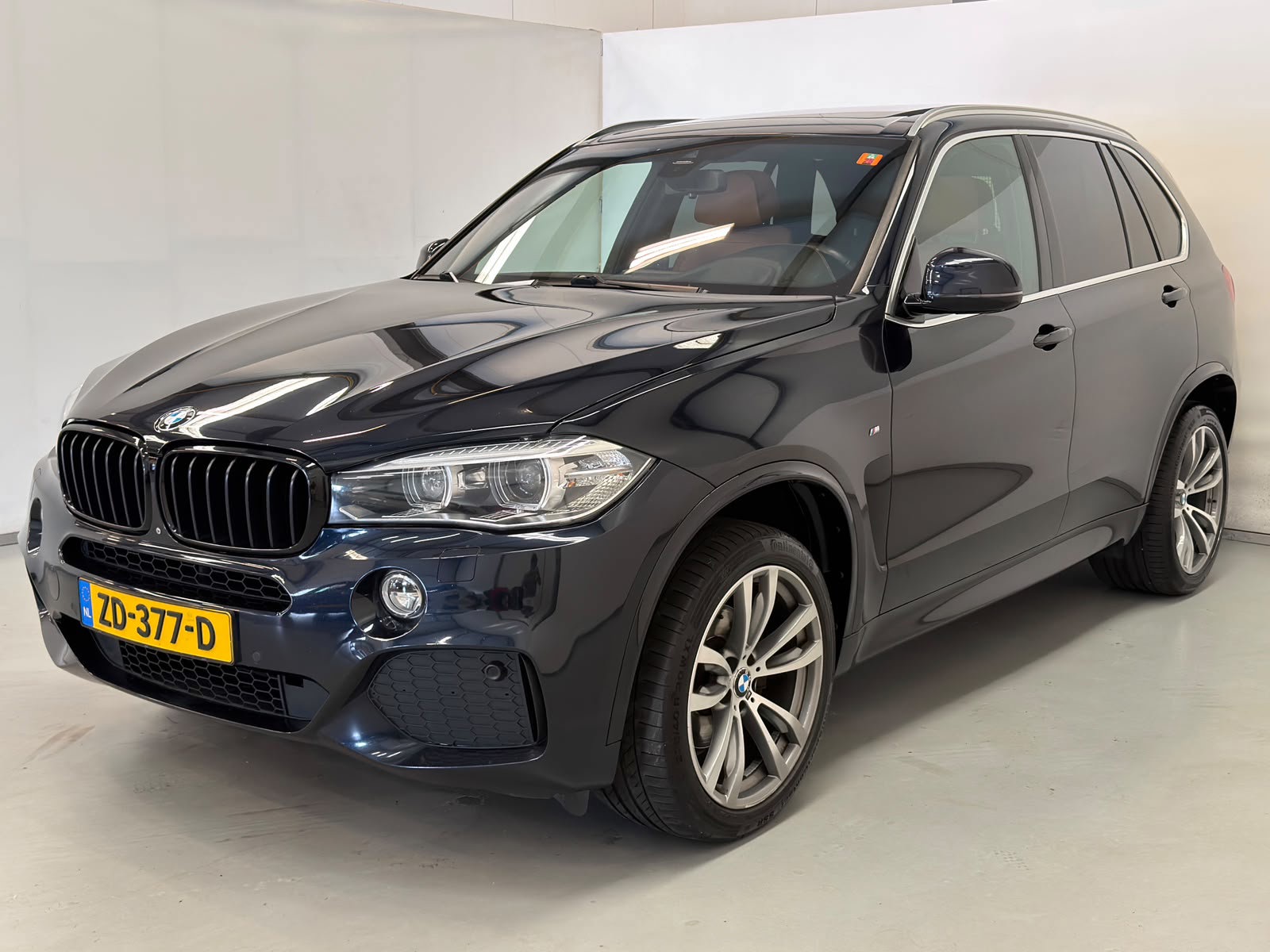 Foto van BMW X5 Xdrive30d