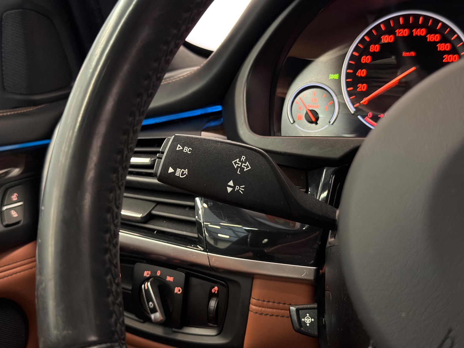 Foto van BMW X5 Xdrive30d