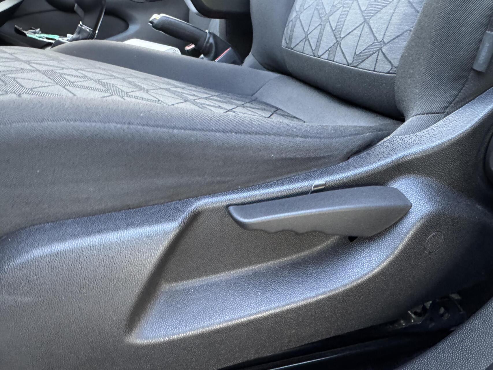 Foto van Opel Corsa-e