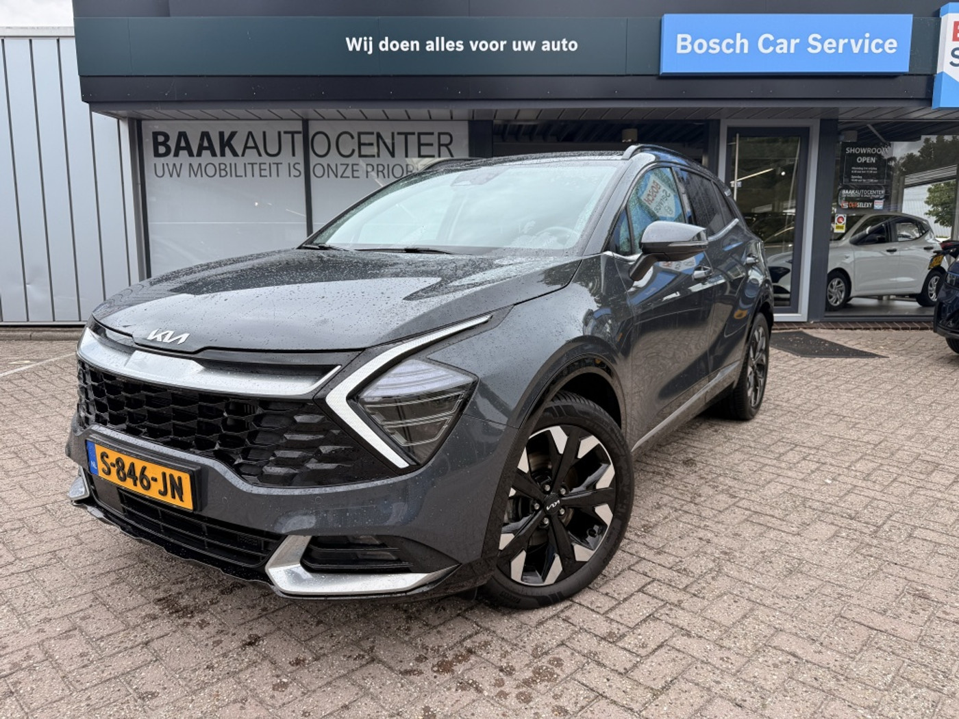 Kia Sportage 1.6 T-GDi Plug-in Hybrid | DynamicPlusLine | Panoramadak 2023 - voorkant