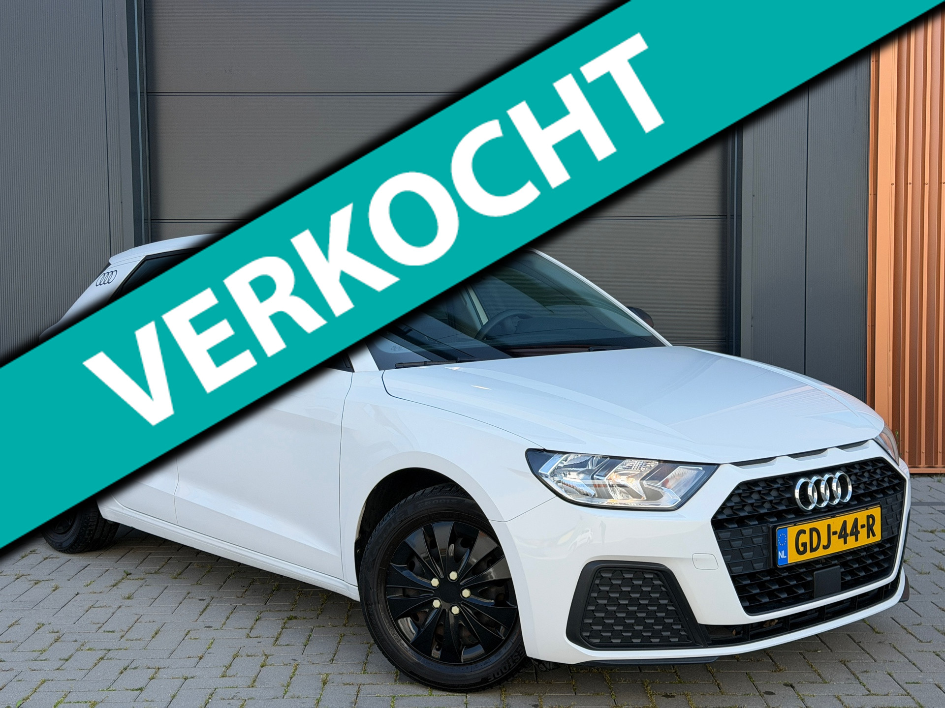 Audi A1 Sportback 25 TFSI|Dealer Onderhouden|Smetteloze Staat|Cruise Control|Bluetooth|Lane Assist 2019 - voorkant