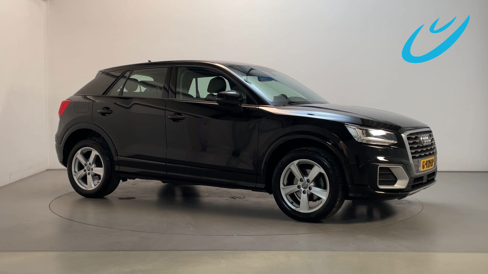 Audi Q2 30 TFSI Epic Navigatie LED Climate Control Parkeersensoren 2019 - voorkant