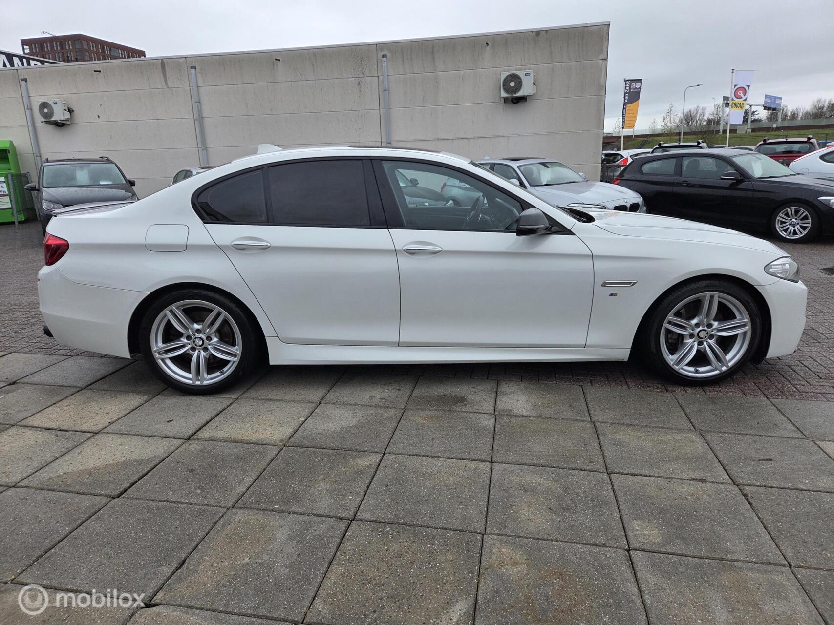 Foto van BMW 528i