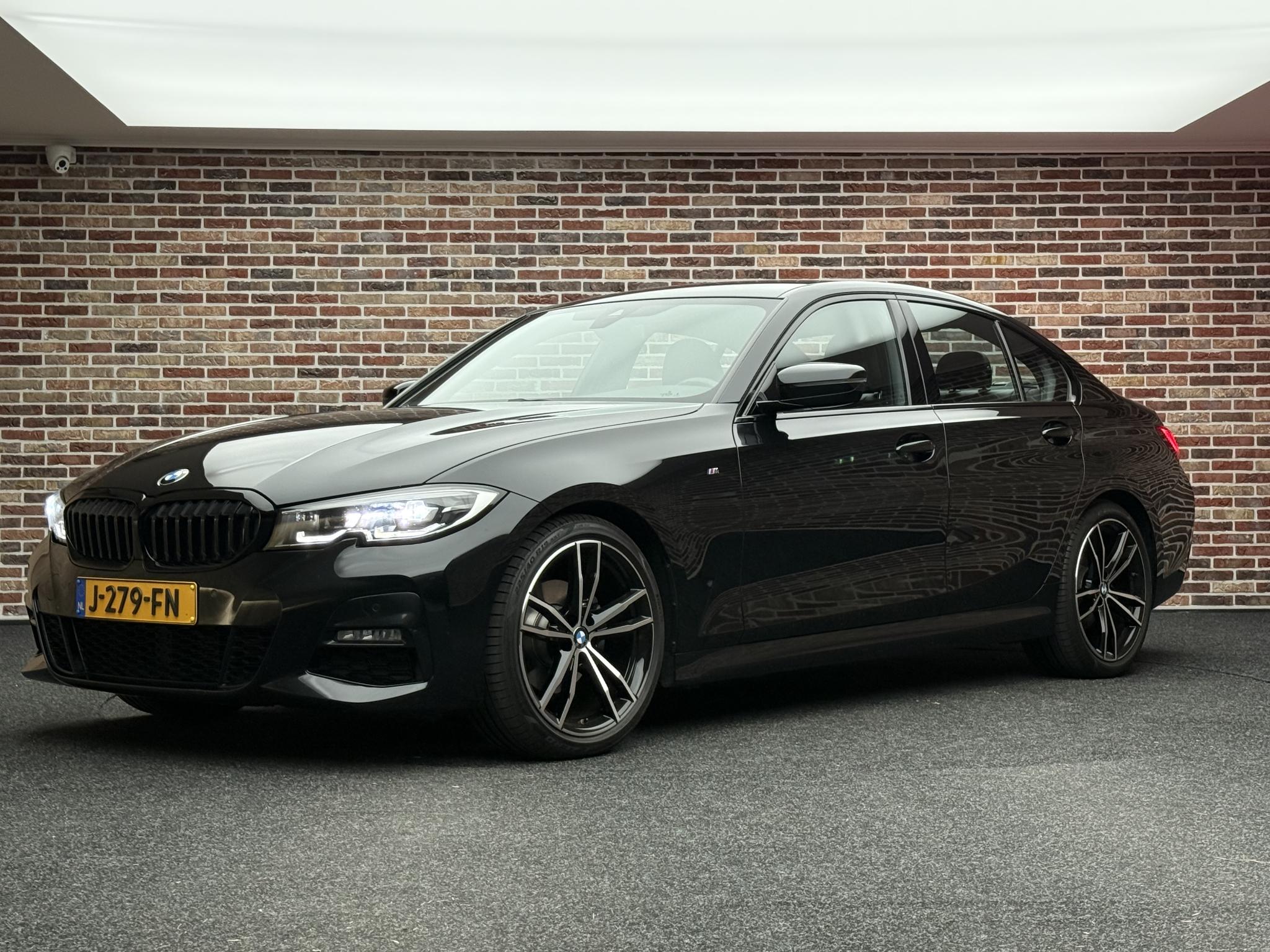 Foto van BMW 320i