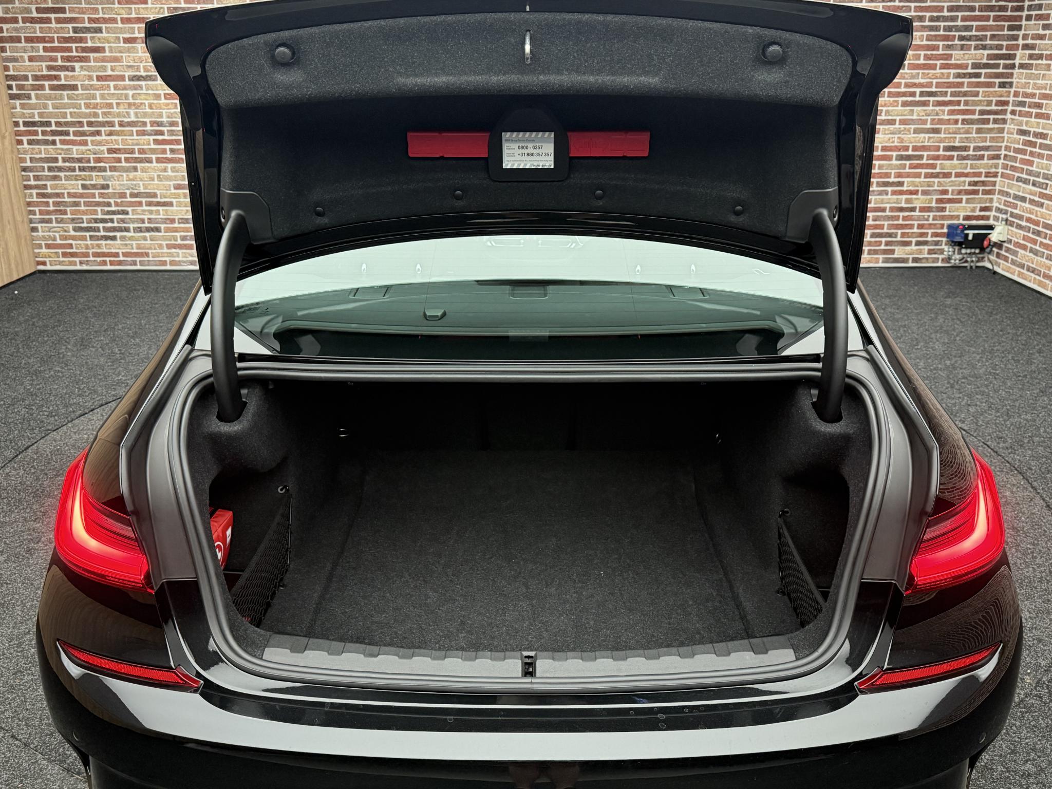 Foto van BMW 320i