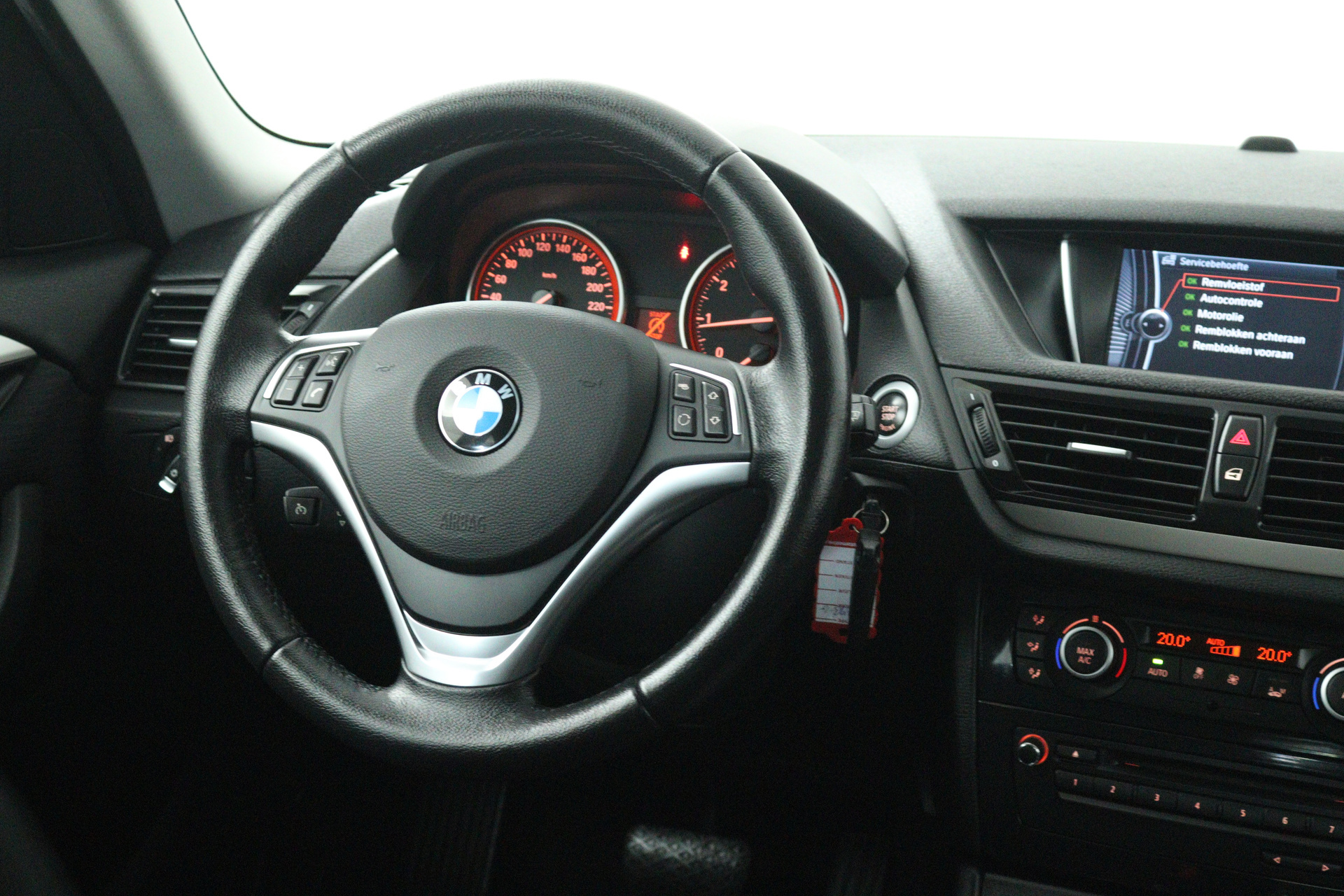 Foto van BMW X1 Sdrive20i