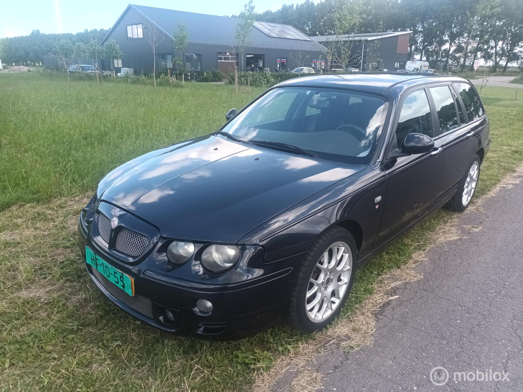 Foto van MG MG ZT-T