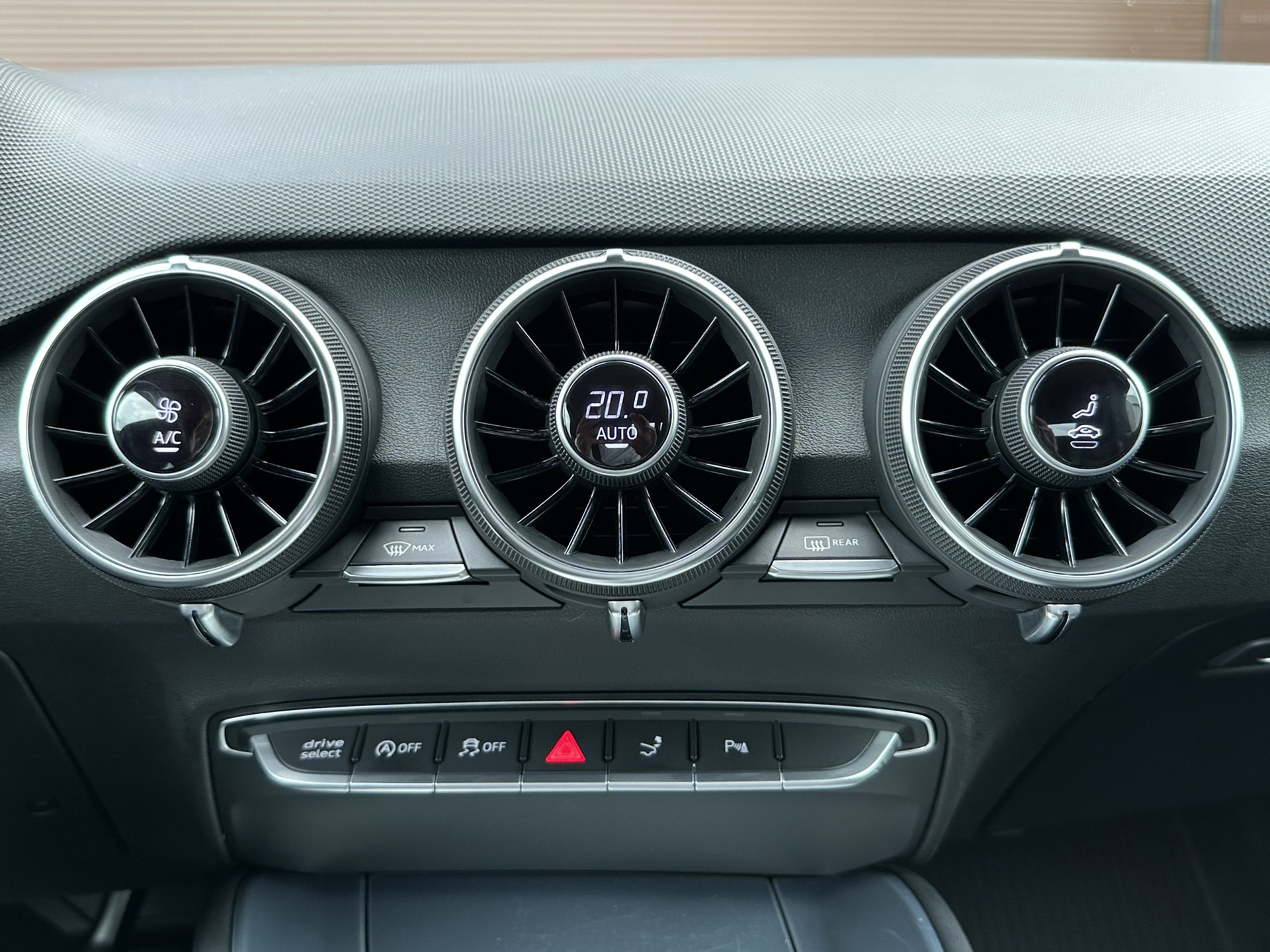 Foto van Audi TTS Roadster