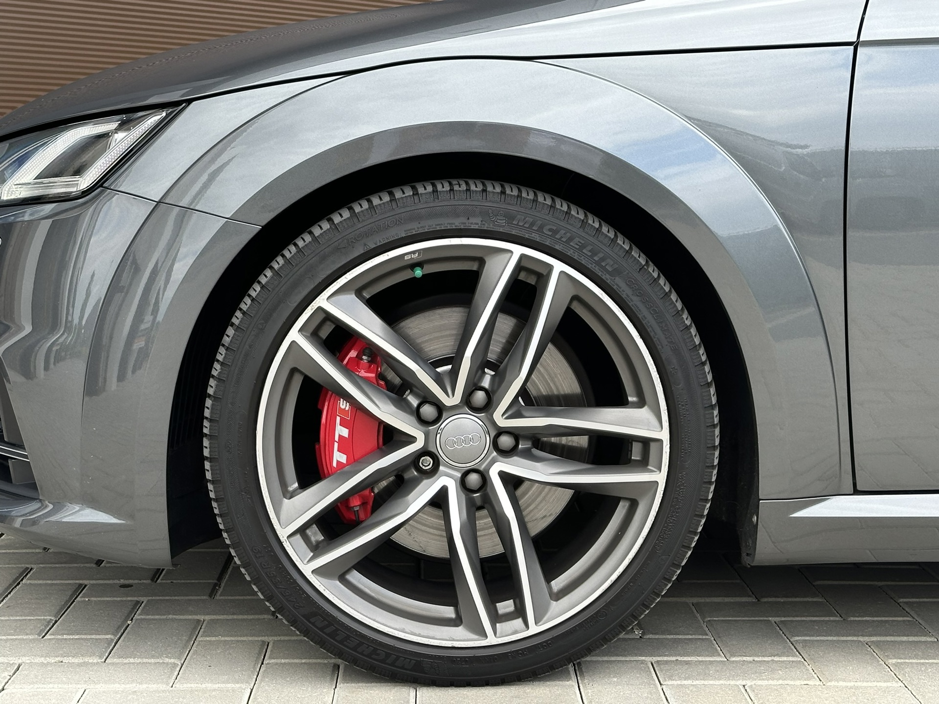 Foto van Audi TTS Roadster