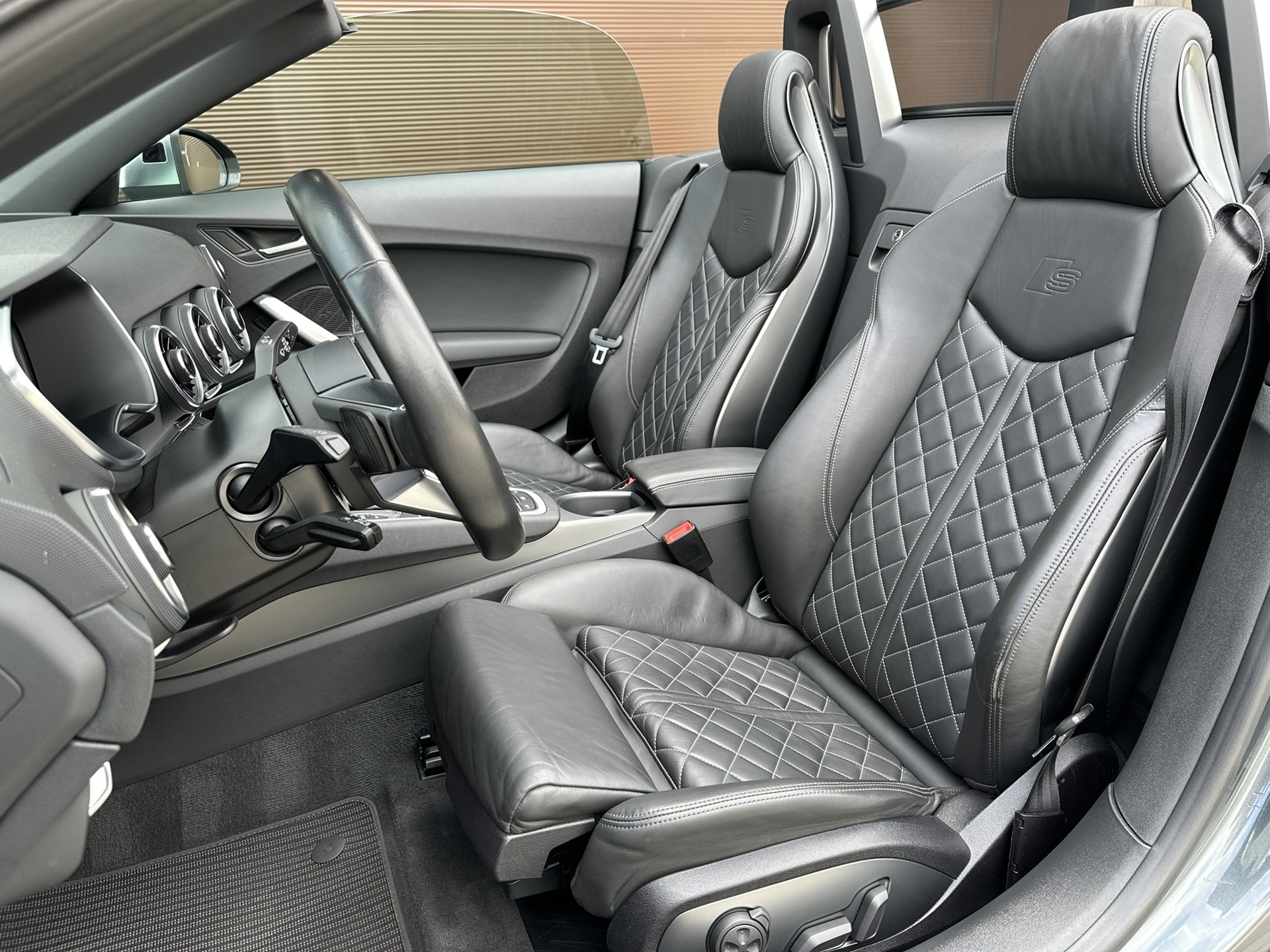 Foto van Audi TTS Roadster