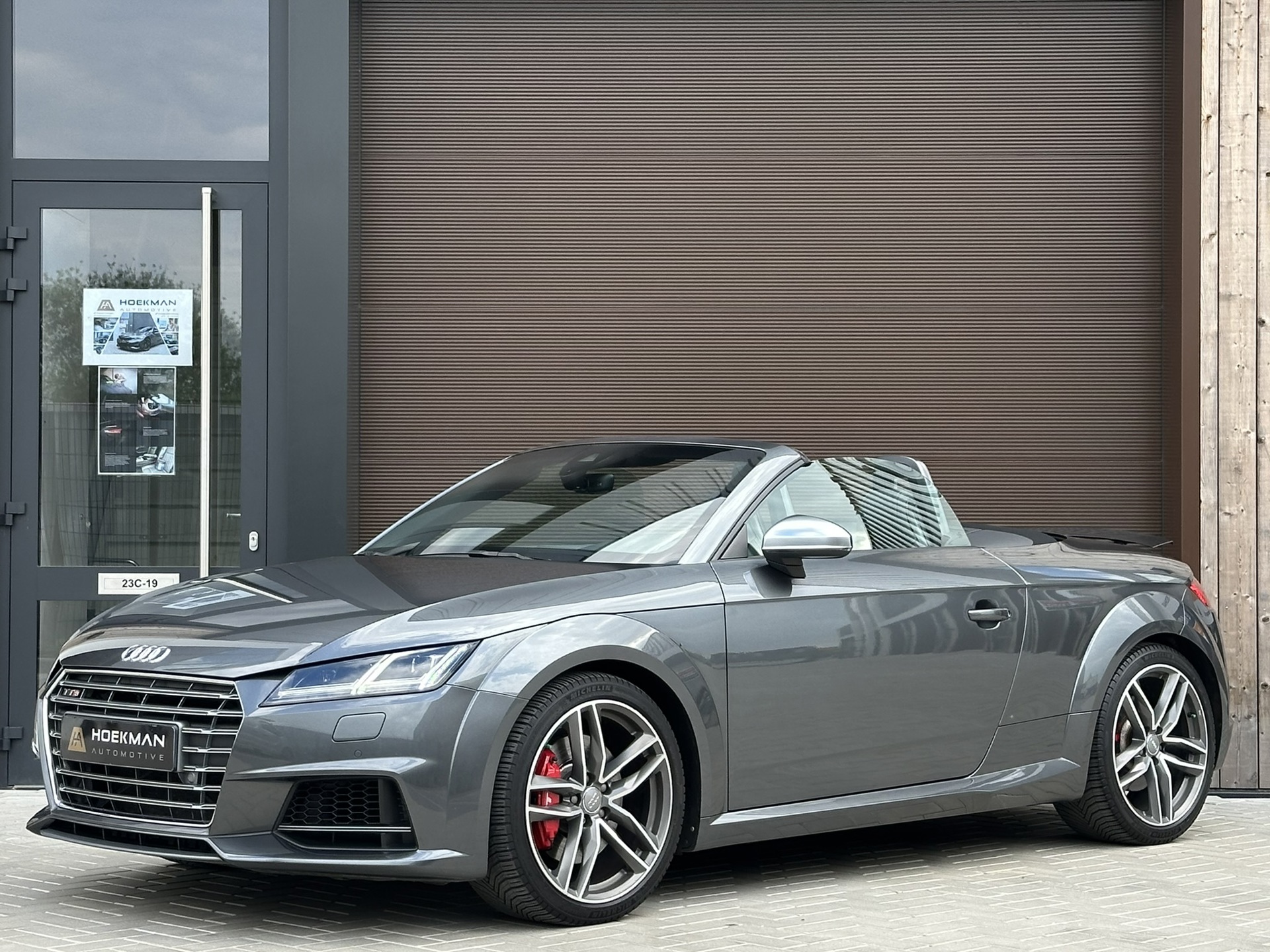 Foto van Audi TTS Roadster