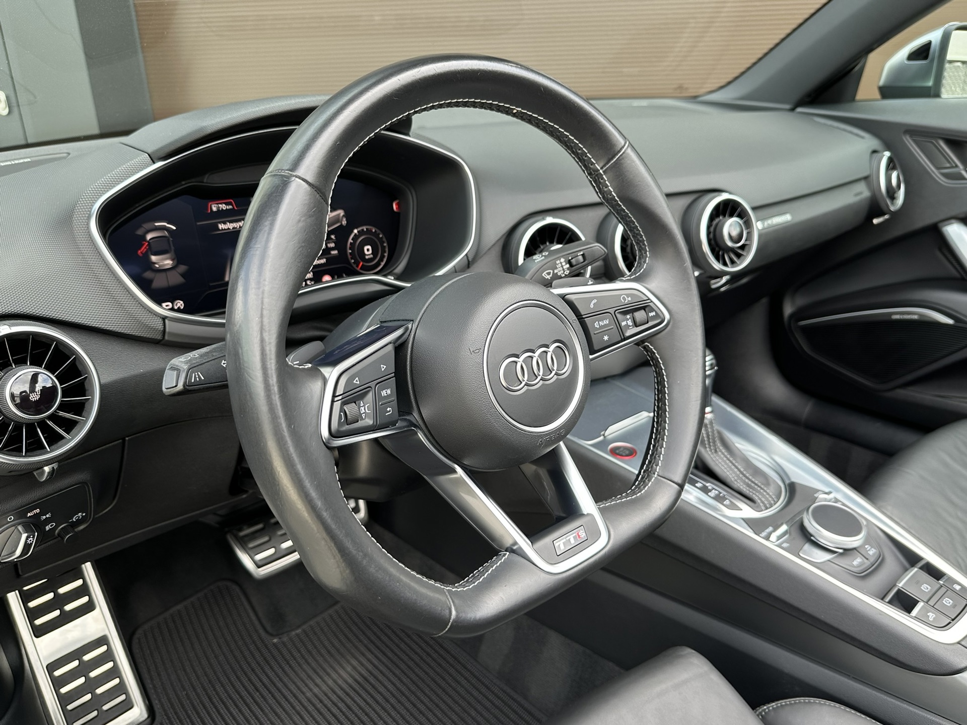 Foto van Audi TTS Roadster