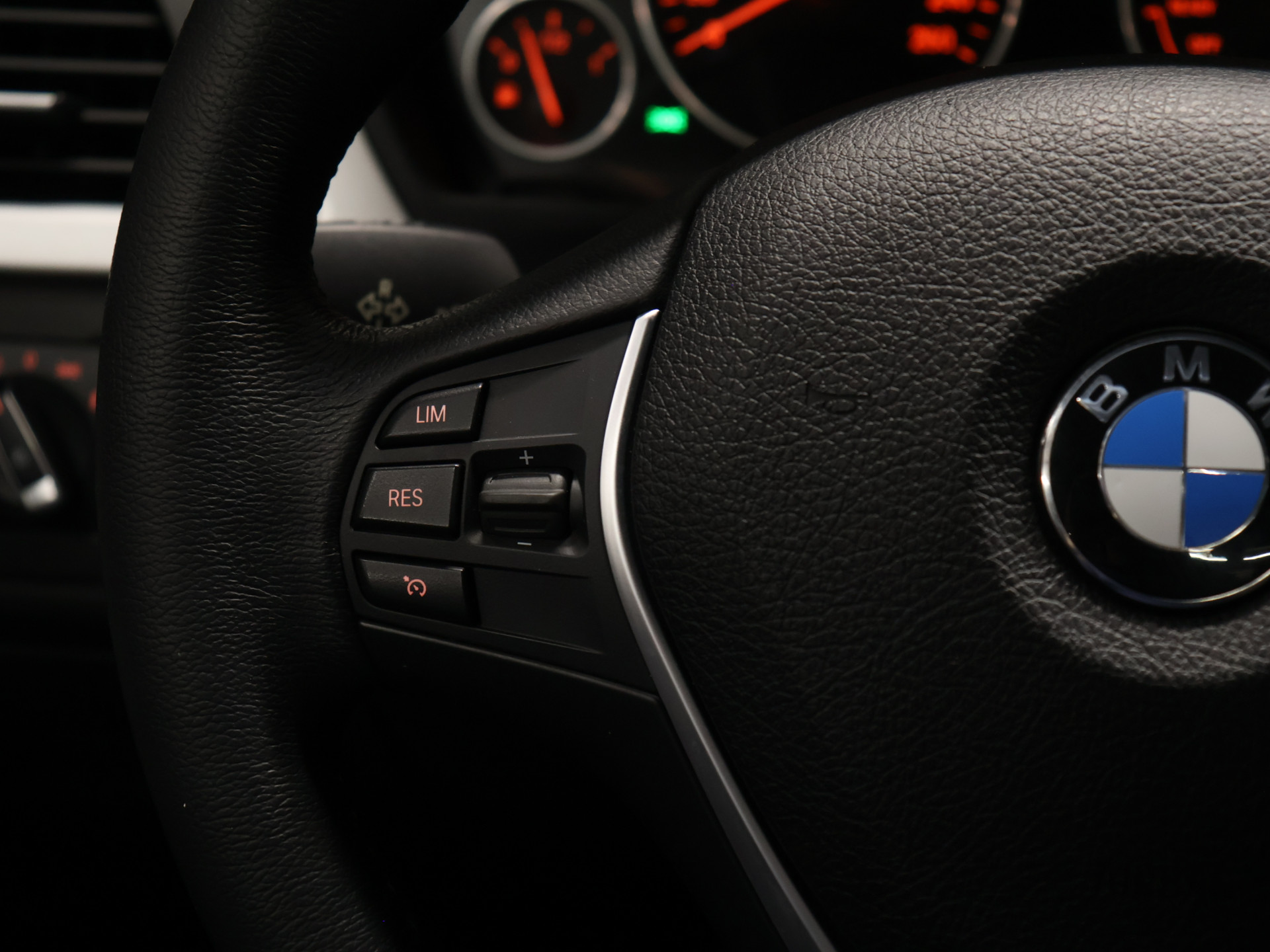 Foto van BMW 320i