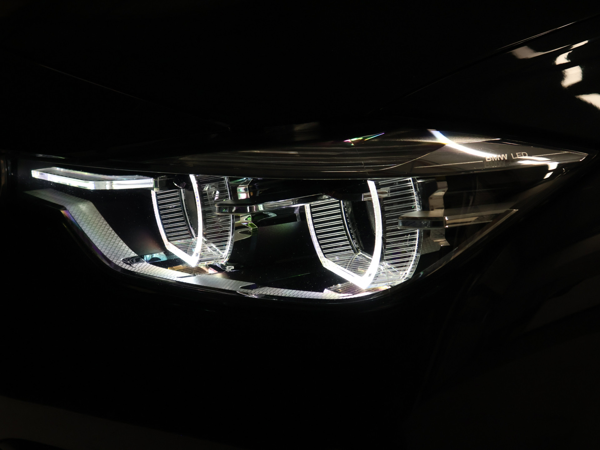 Foto van BMW 320i