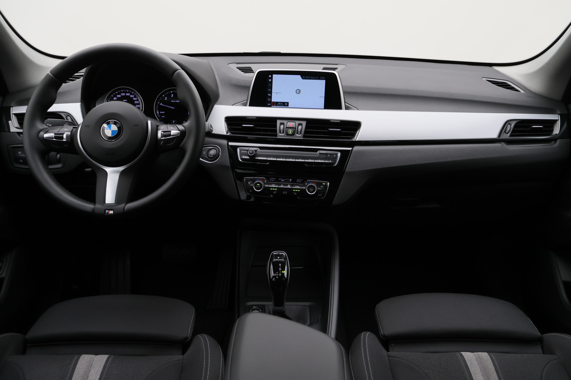 Foto van BMW X1 Sdrive18i