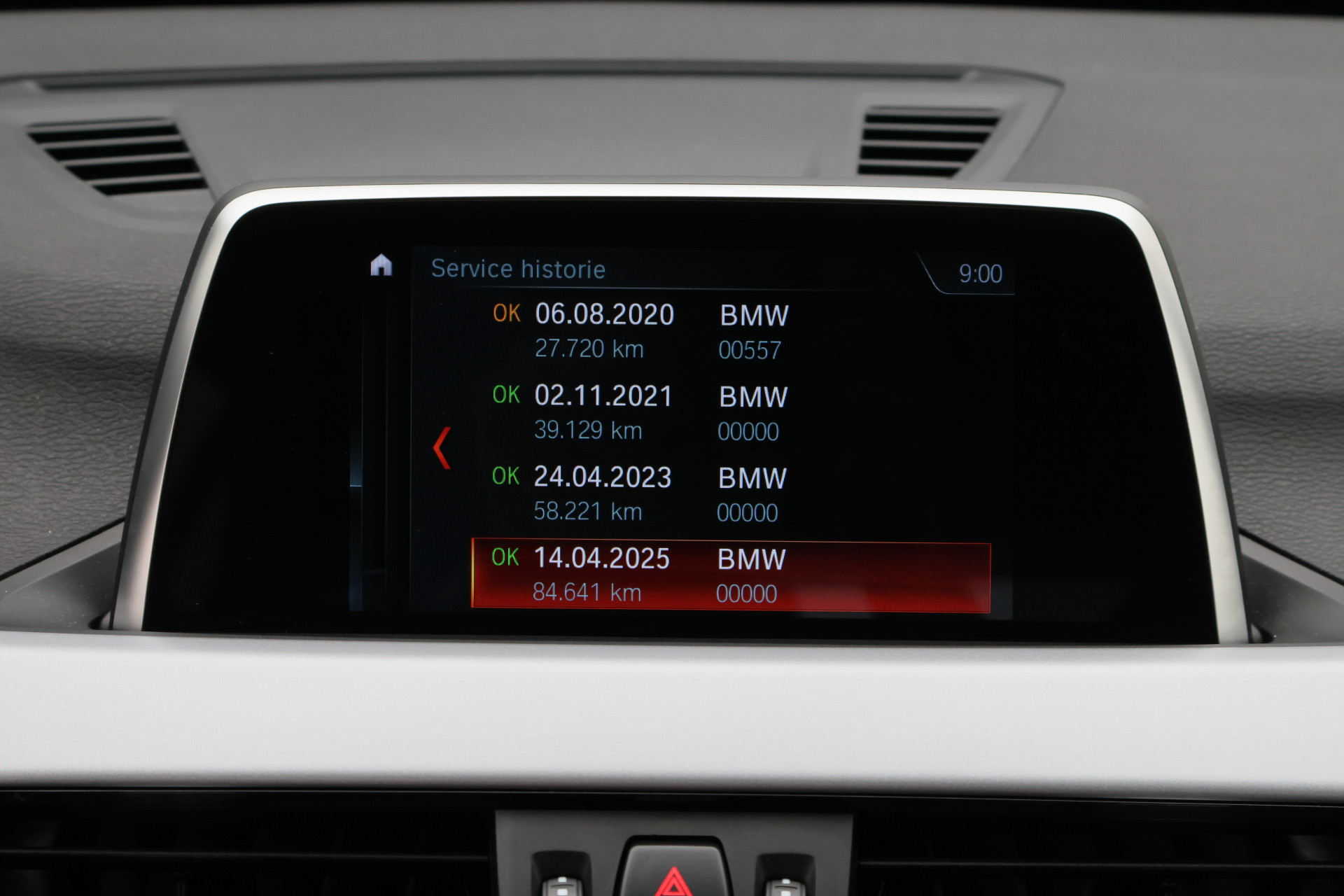 Foto van BMW X1 Sdrive18i
