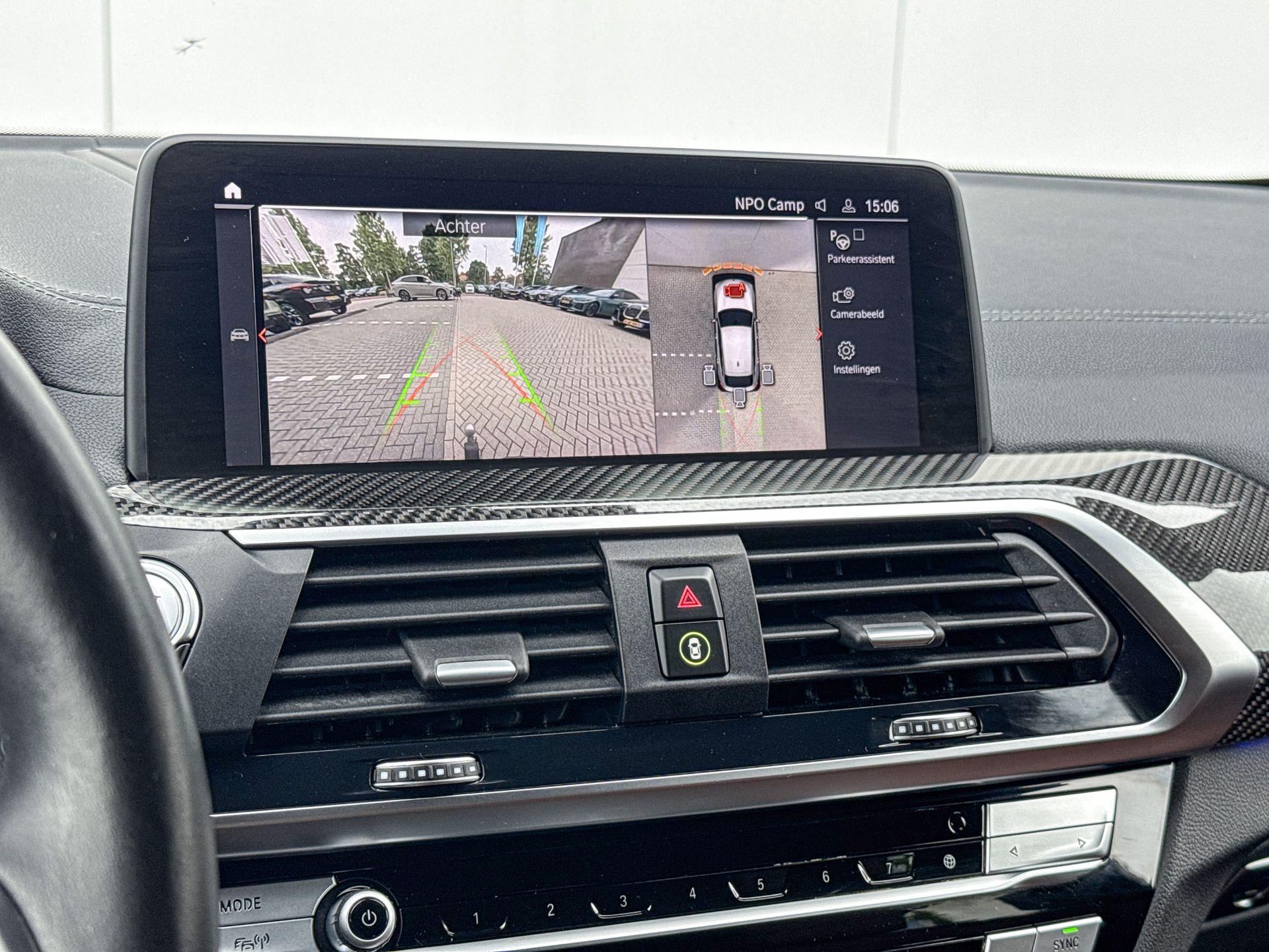 Foto van BMW X4 Xdrive30i