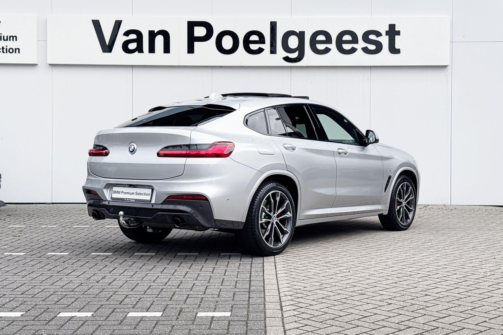 Foto van BMW X4 Xdrive30i
