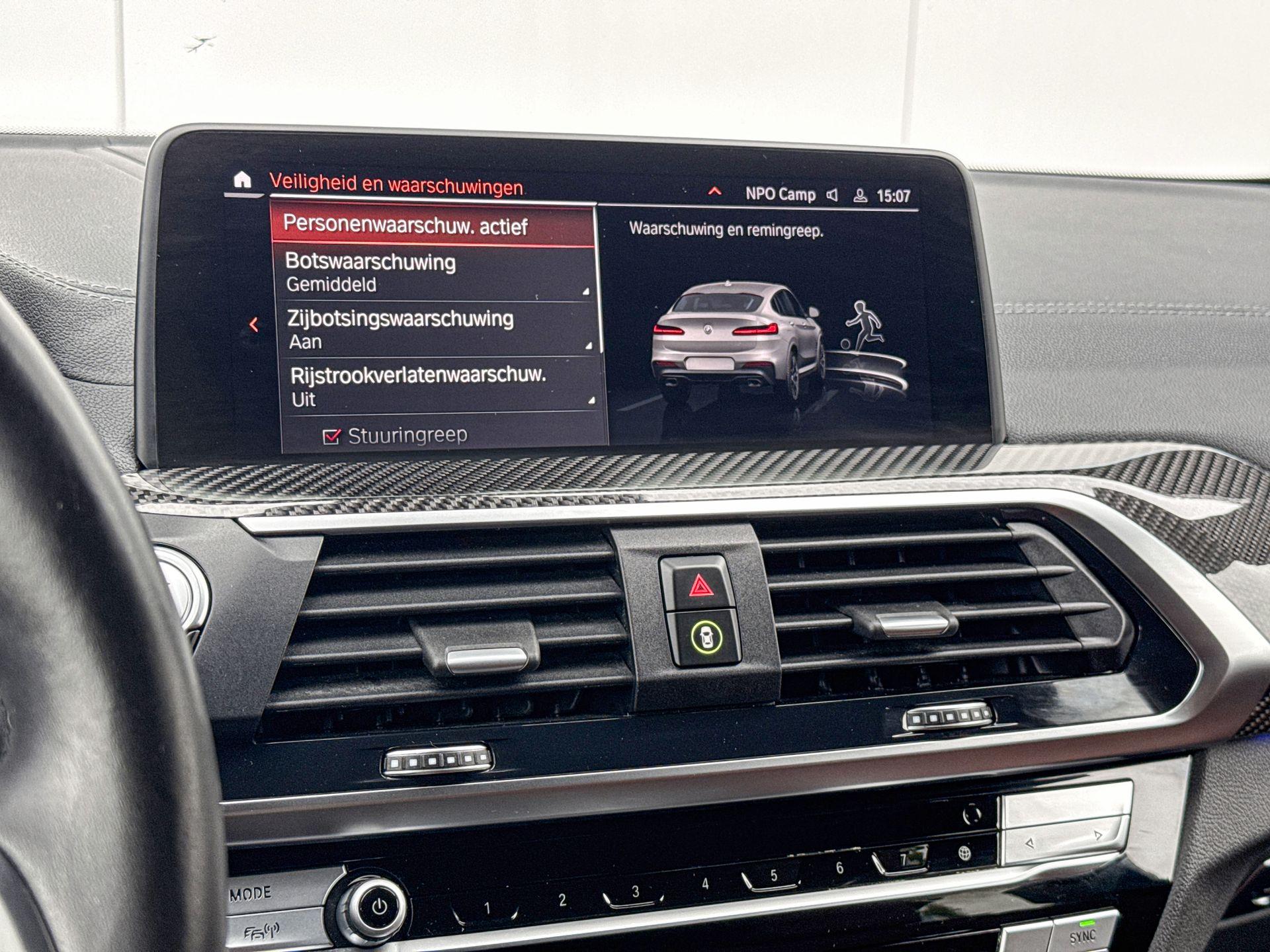 Foto van BMW X4 Xdrive30i