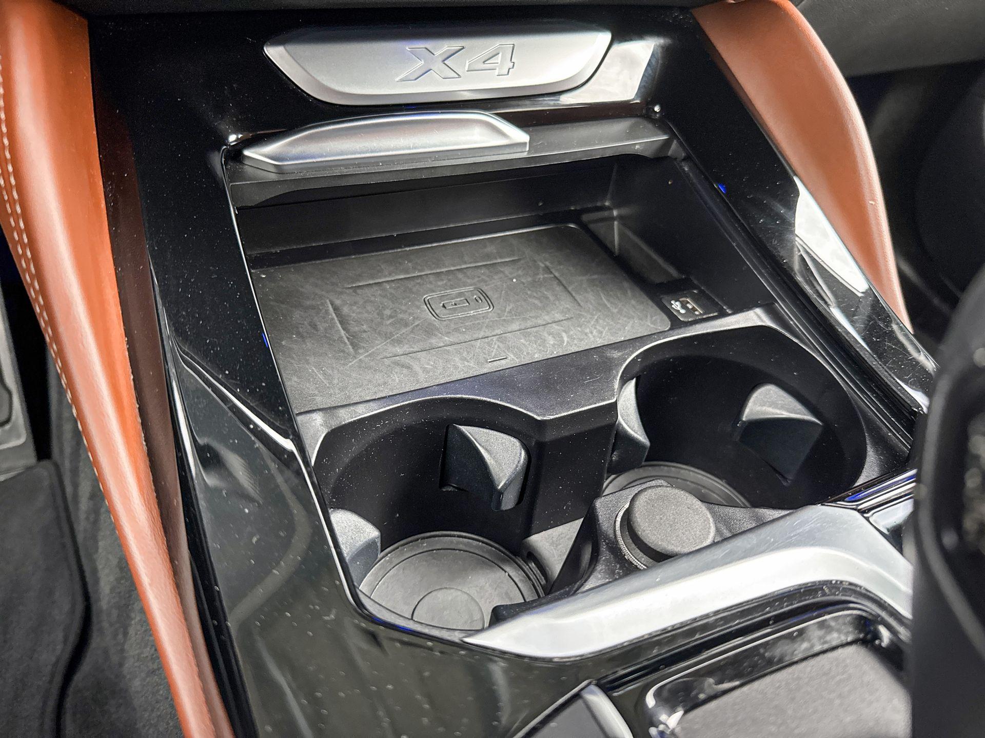 Foto van BMW X4 Xdrive30i