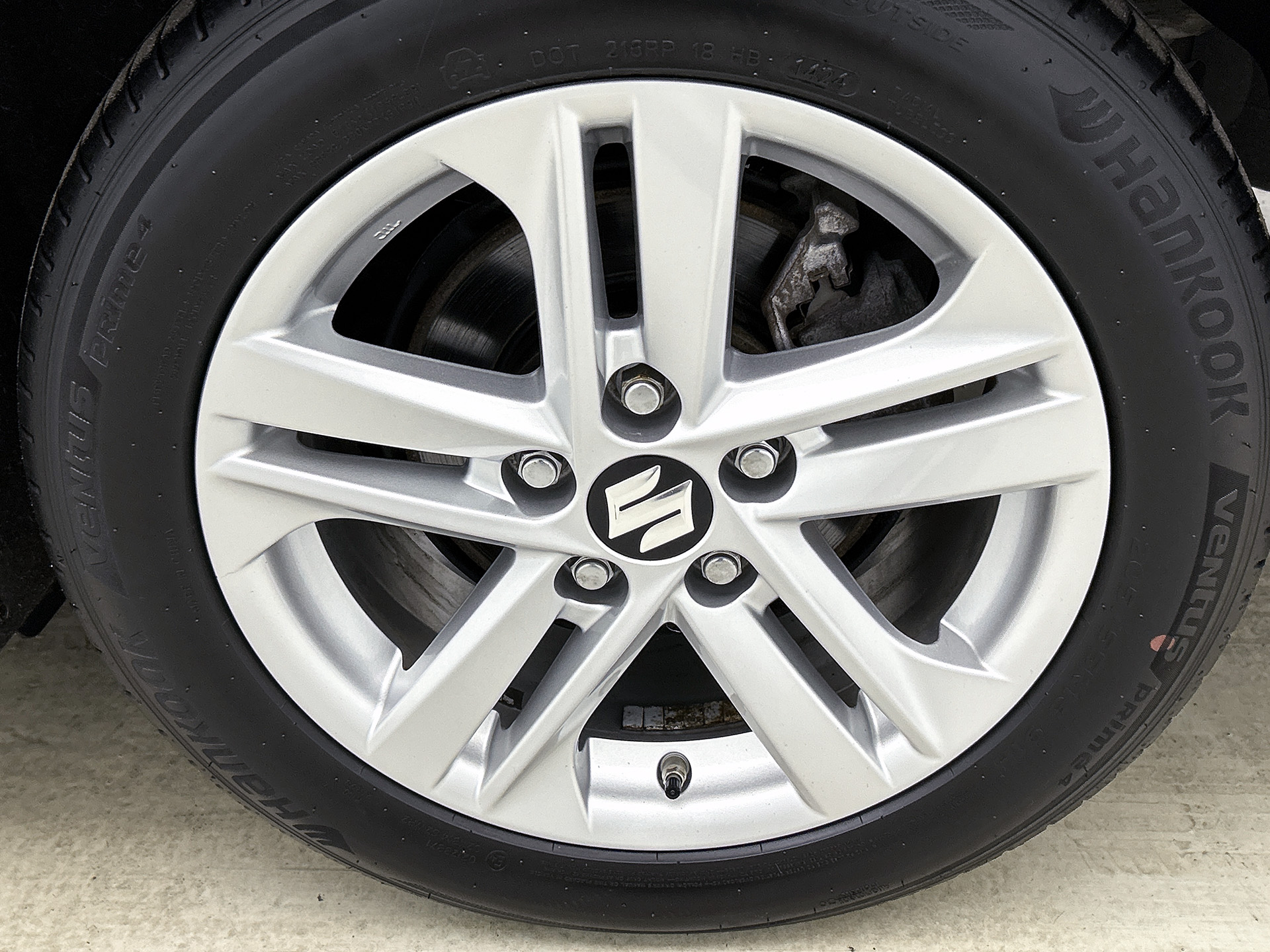 Foto van Suzuki Suzuki Swace