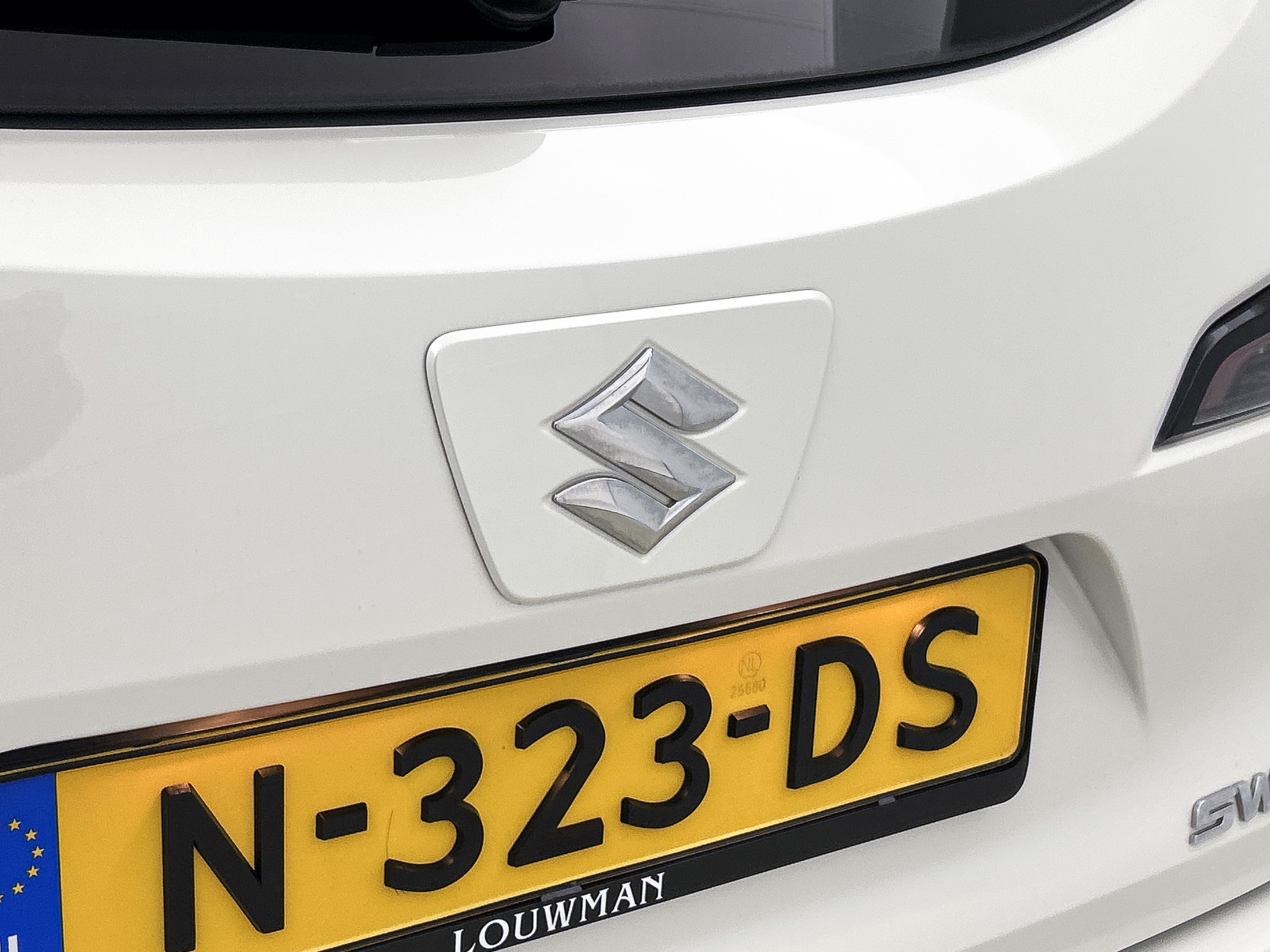 Foto van Suzuki Suzuki Swace