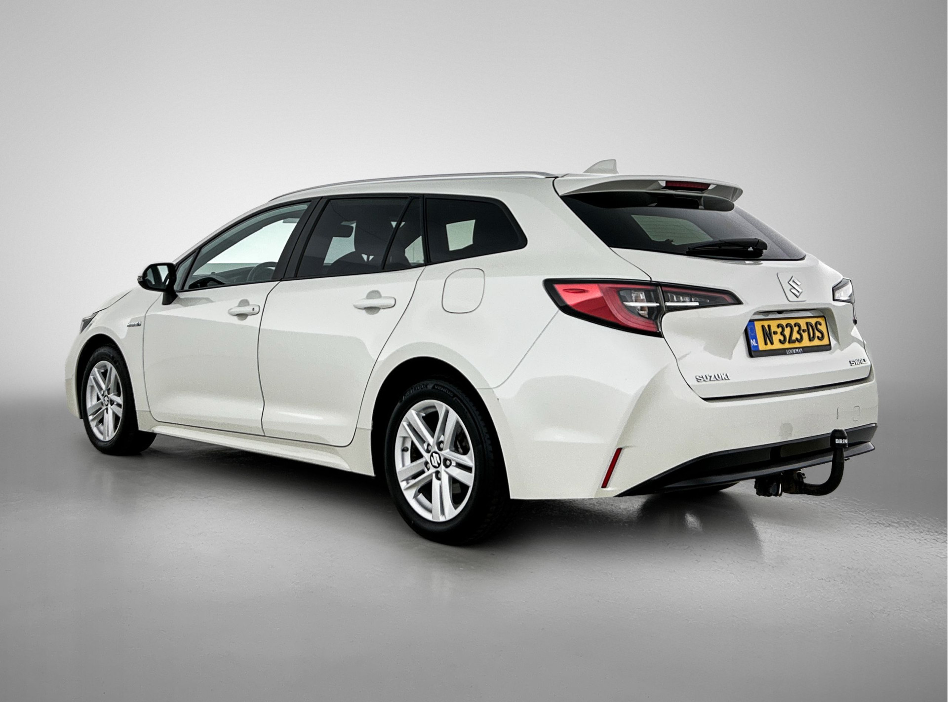 Foto van Suzuki Suzuki Swace