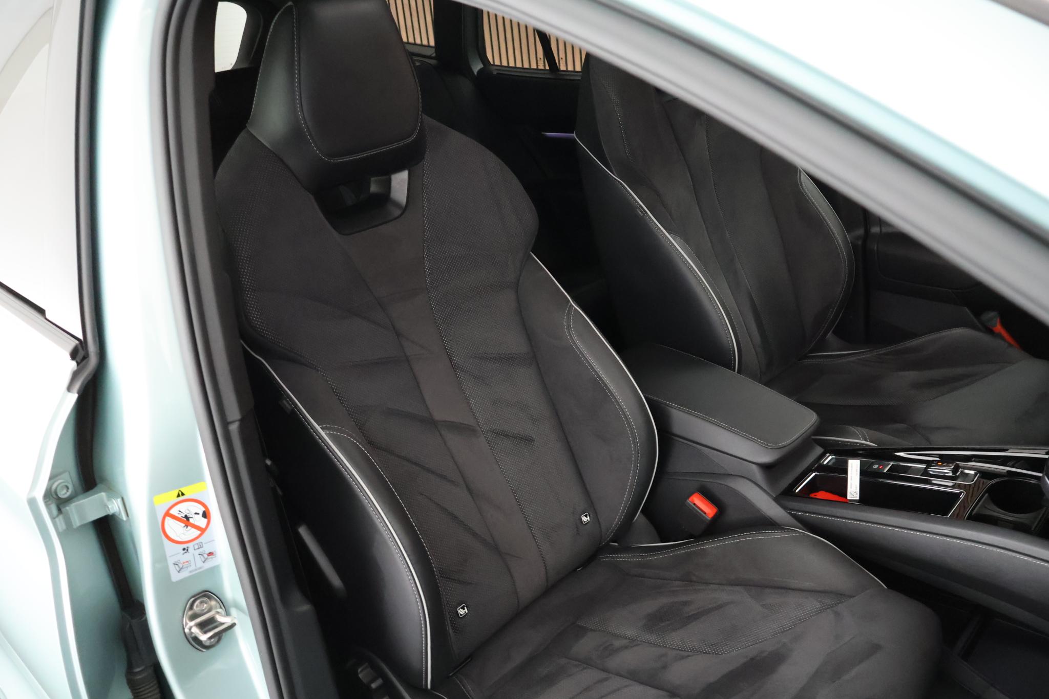 Foto van Skoda Enyaq 80