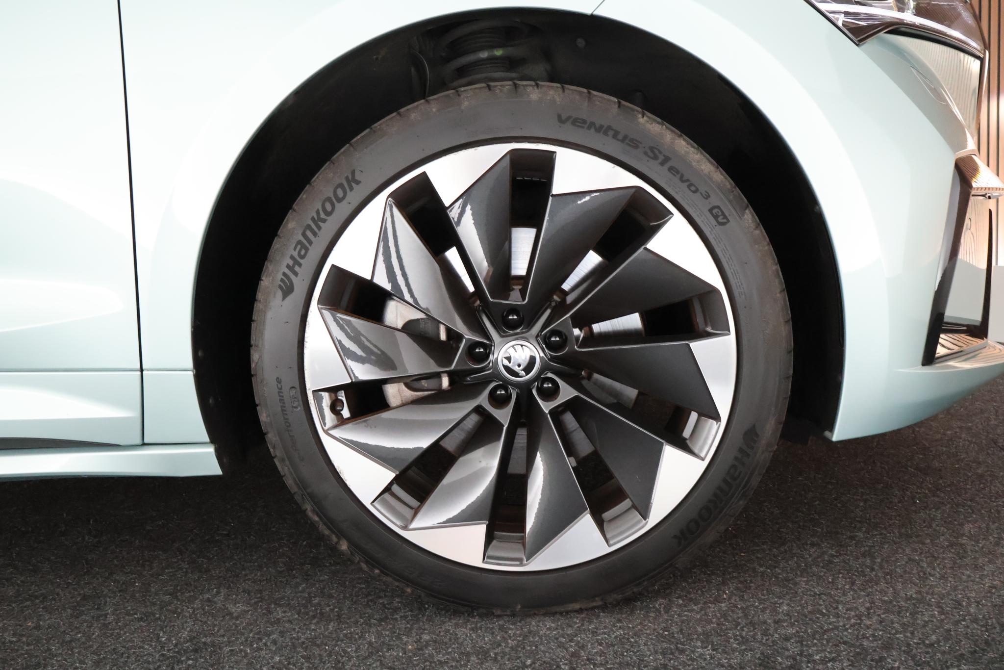Foto van Skoda Enyaq 80
