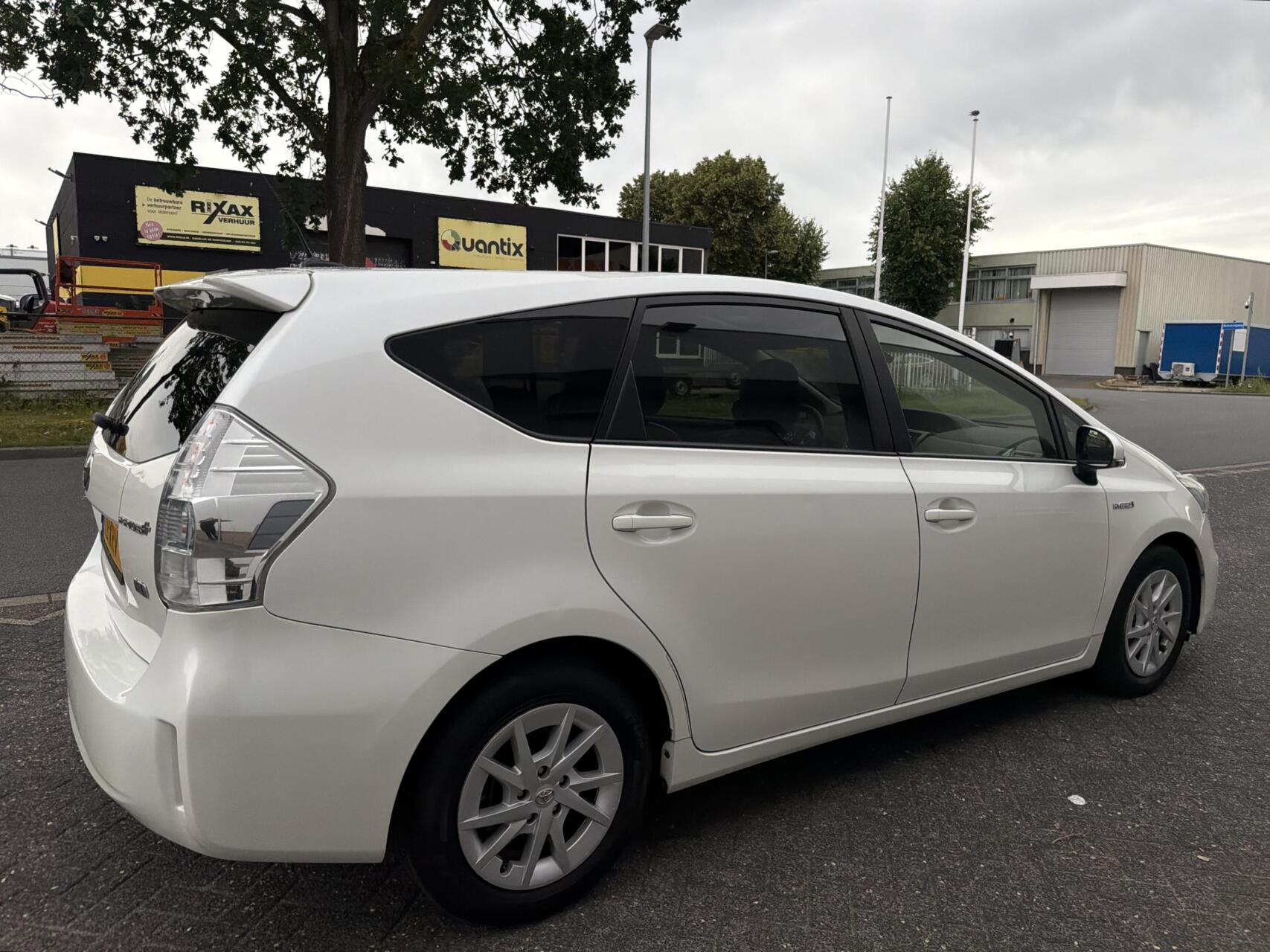 Foto van Toyota Toyota Prius Plus