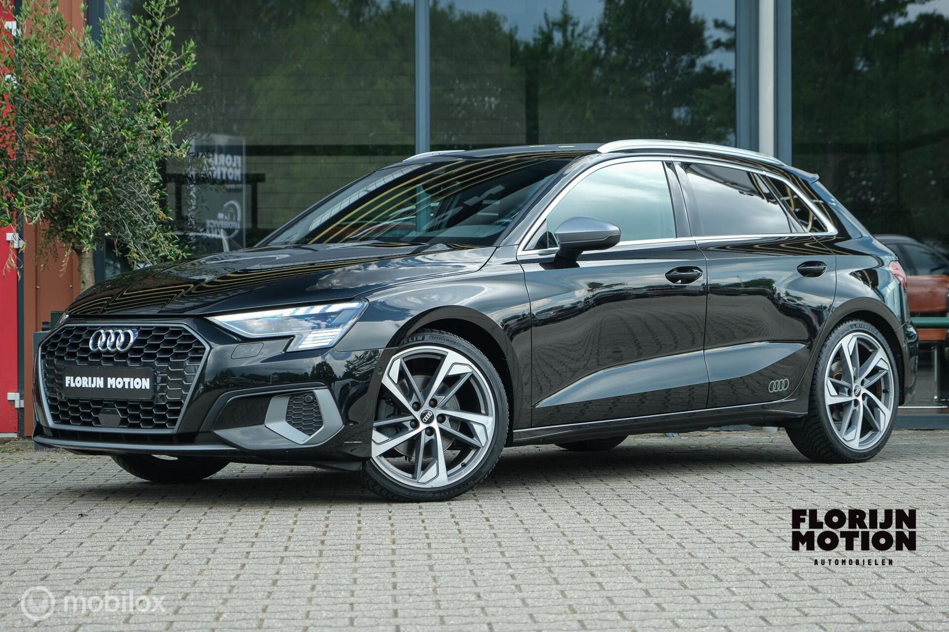 Audi A3 Sportback 35 TFSI Advanced edition | 19 Inch | S-Line | Bang & Olufsen | Matrix Led | Donkere hemel | Sportstoelen | Leder alcantara |DAB+ | Ambiantverlichting | Camera | Stoelverwarming | All Seasons 2021 - voorkant