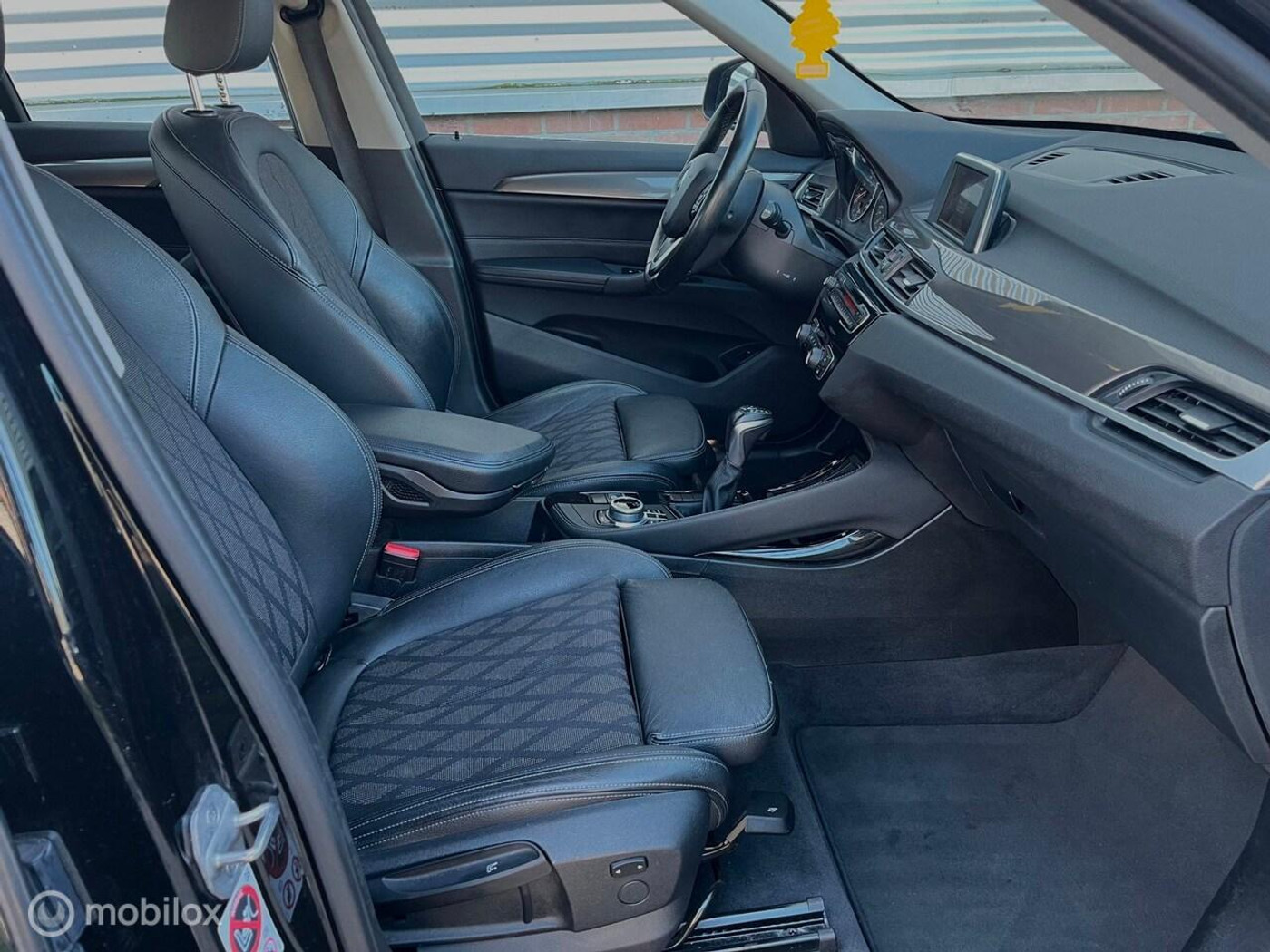 Foto van BMW X1 Sdrive18i