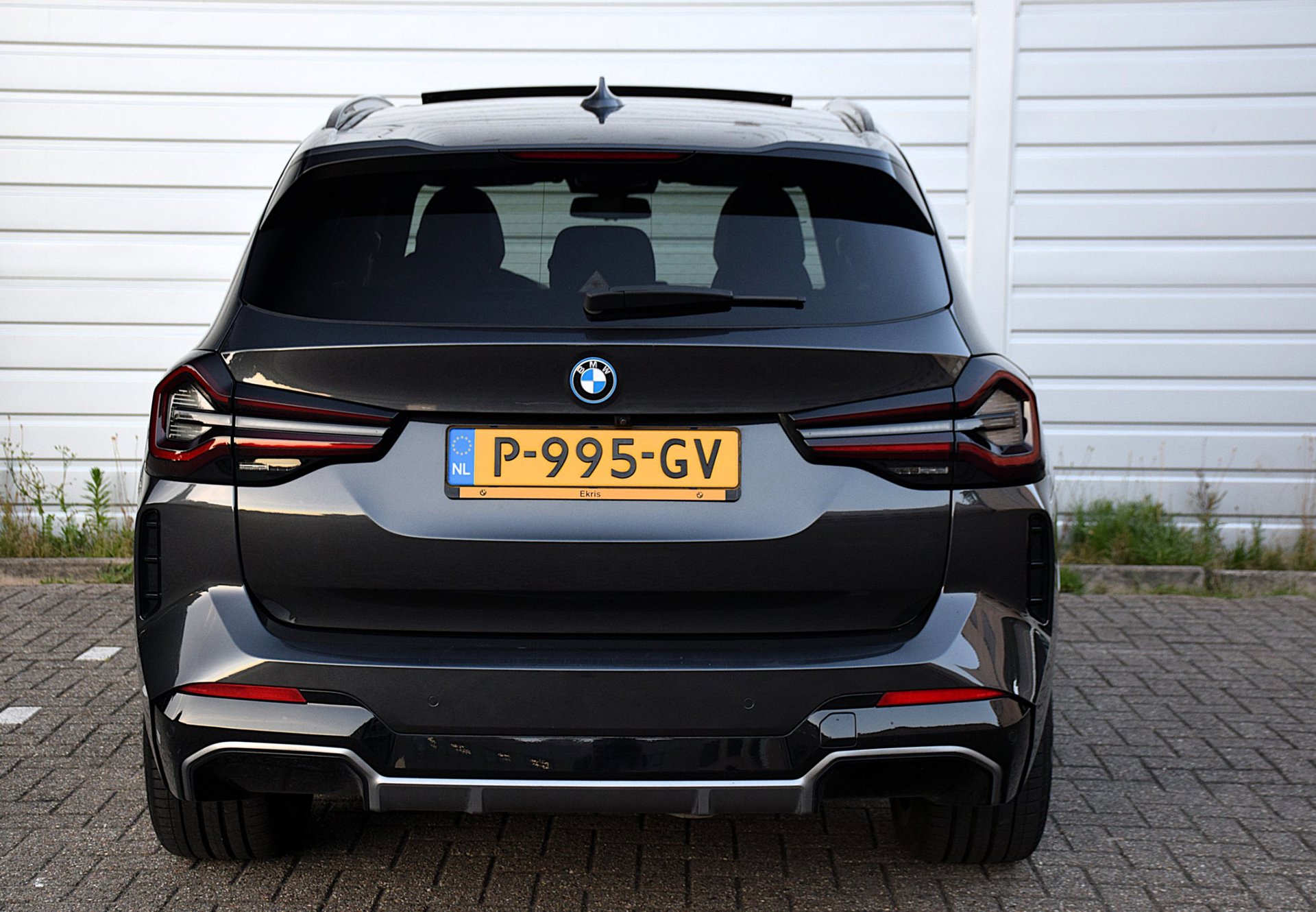 Foto van BMW Ix3