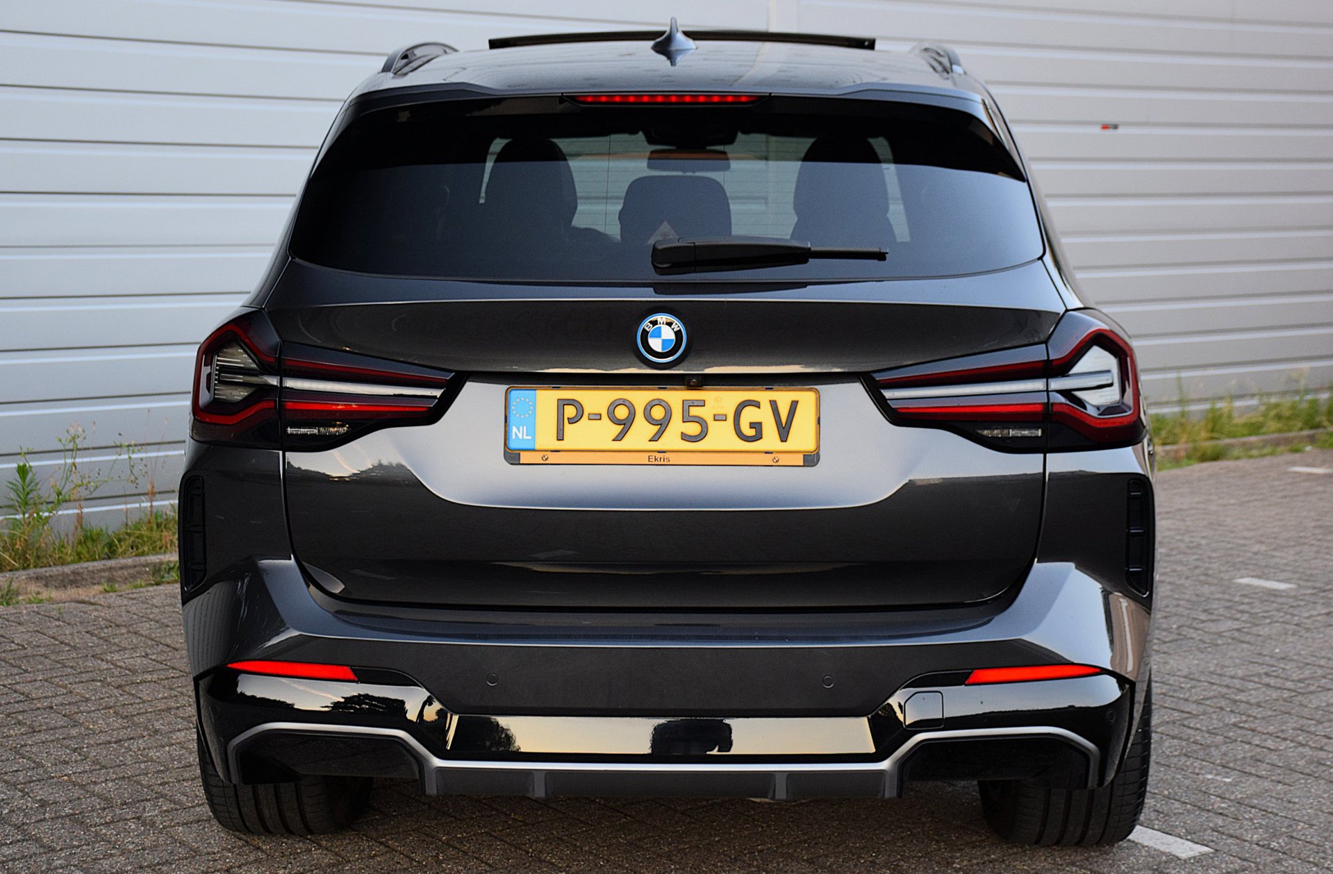Foto van BMW Ix3