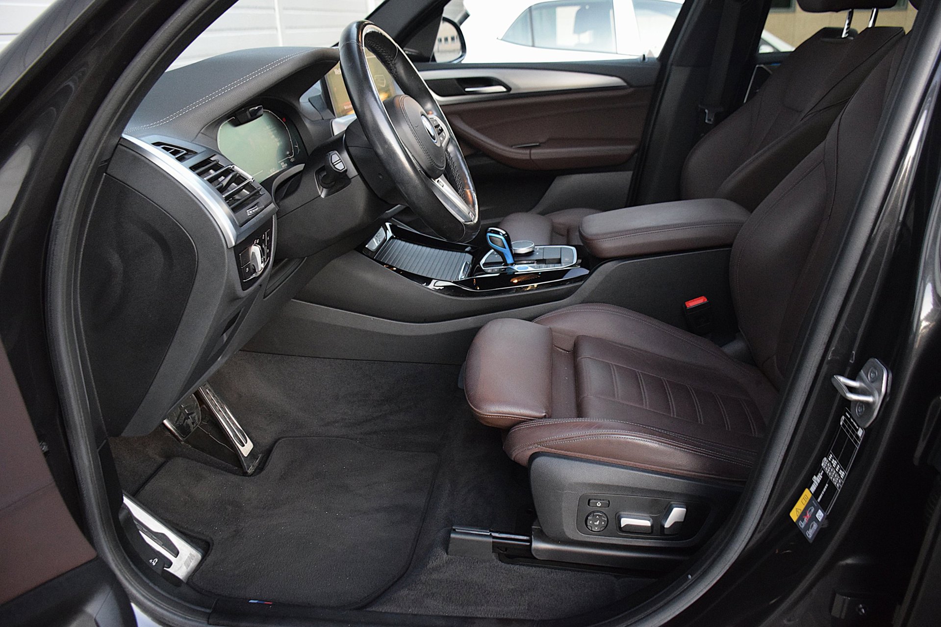 Foto van BMW Ix3