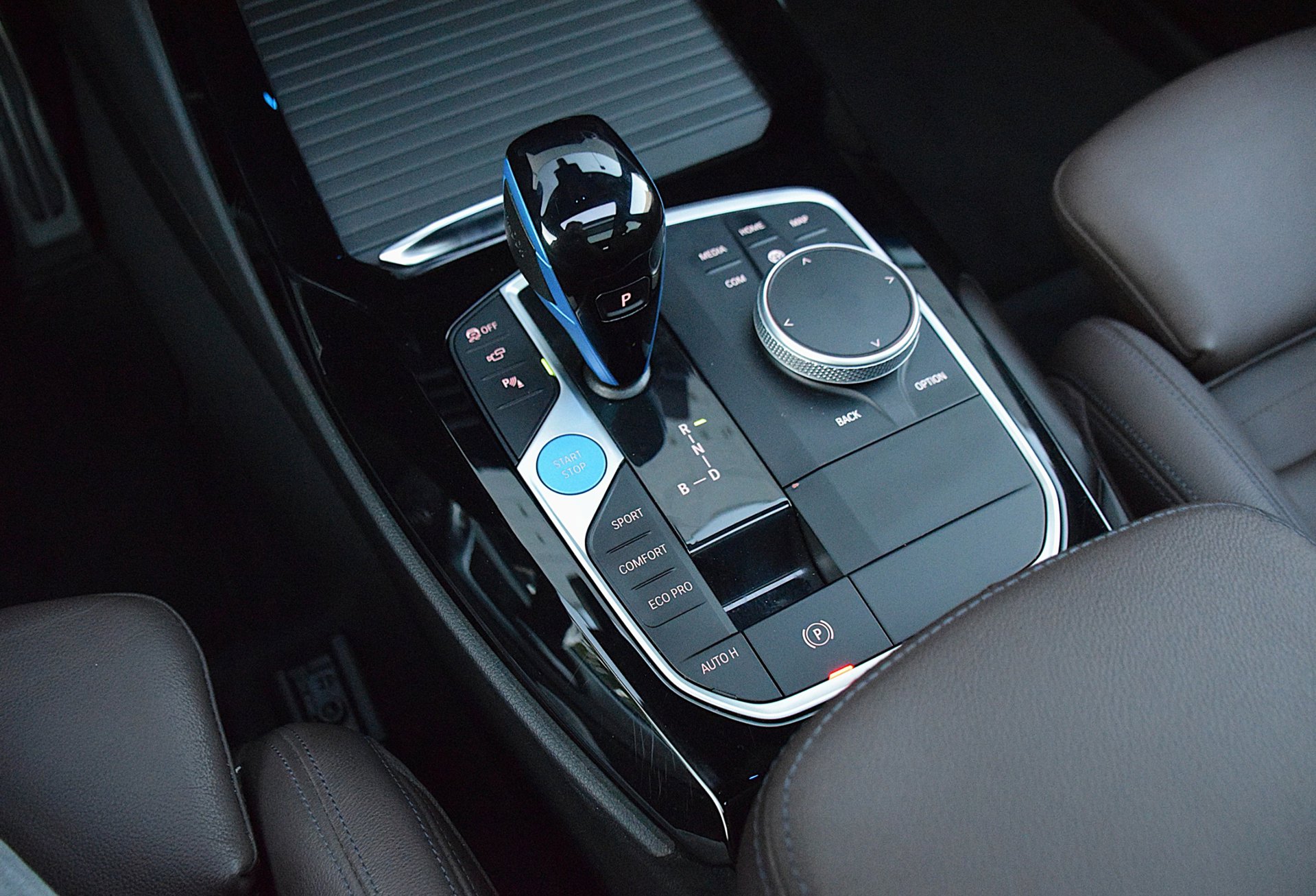 Foto van BMW Ix3