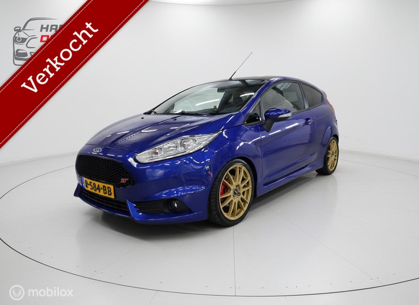 Ford Fiesta 1.6 ST2 220pk/Recaro/Cruise/Clima/Stoelverw. 2015 - voorkant