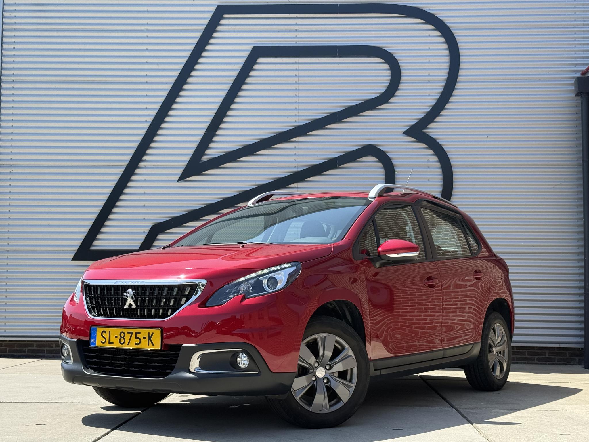 Peugeot 2008 1.2 PureTech Blue Lion 2018 - voorkant