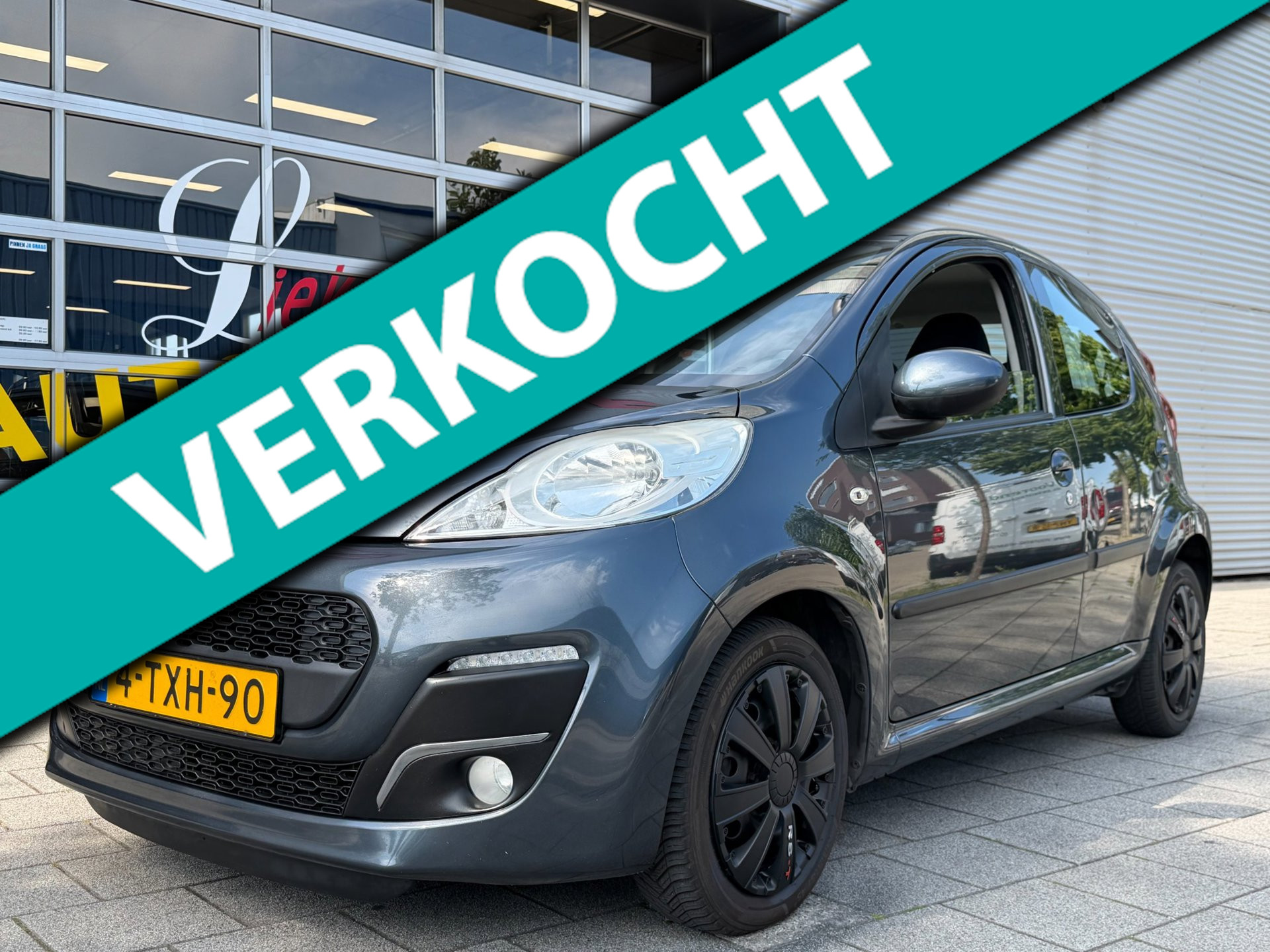 Peugeot 107 1.0 Active - 5Drs Navigatie / Apple CaprPlay I Airco I Comfort pakket I Dealer onderhouden 2014 - voorkant