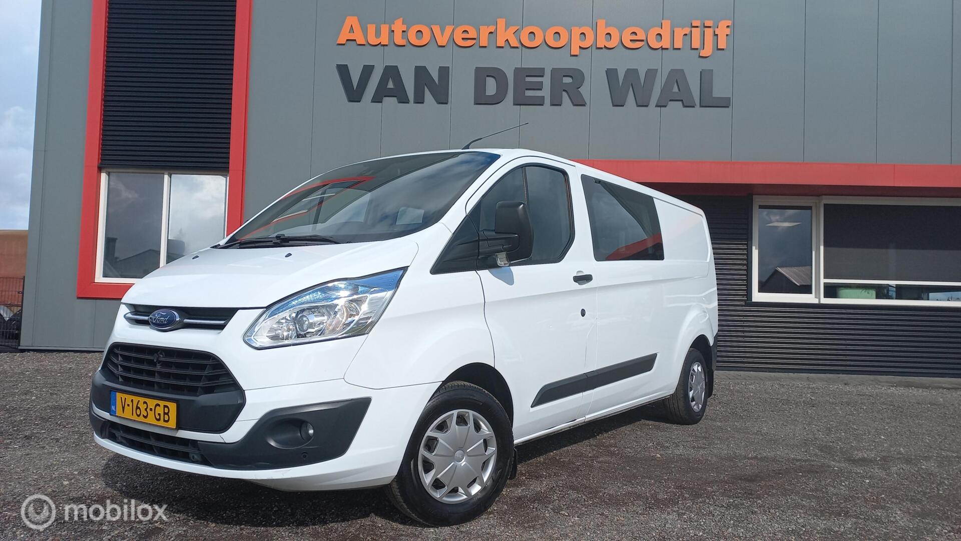 Ford Transit Custom 290 2.2 TDCI L2H1 DC/AIRCO/CRUISECONTROL/NAVIGATIE 2017 - voorkant