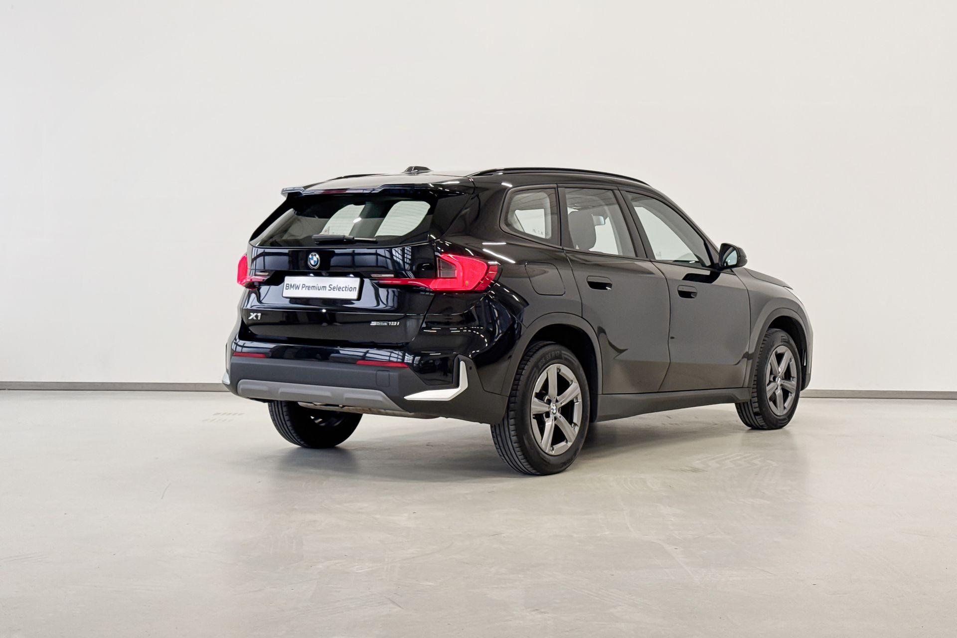 Foto van BMW X1 Sdrive18i